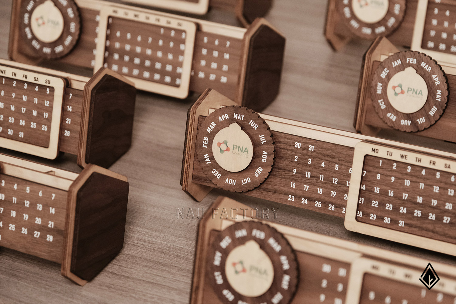 Lịch gỗ vạn niên