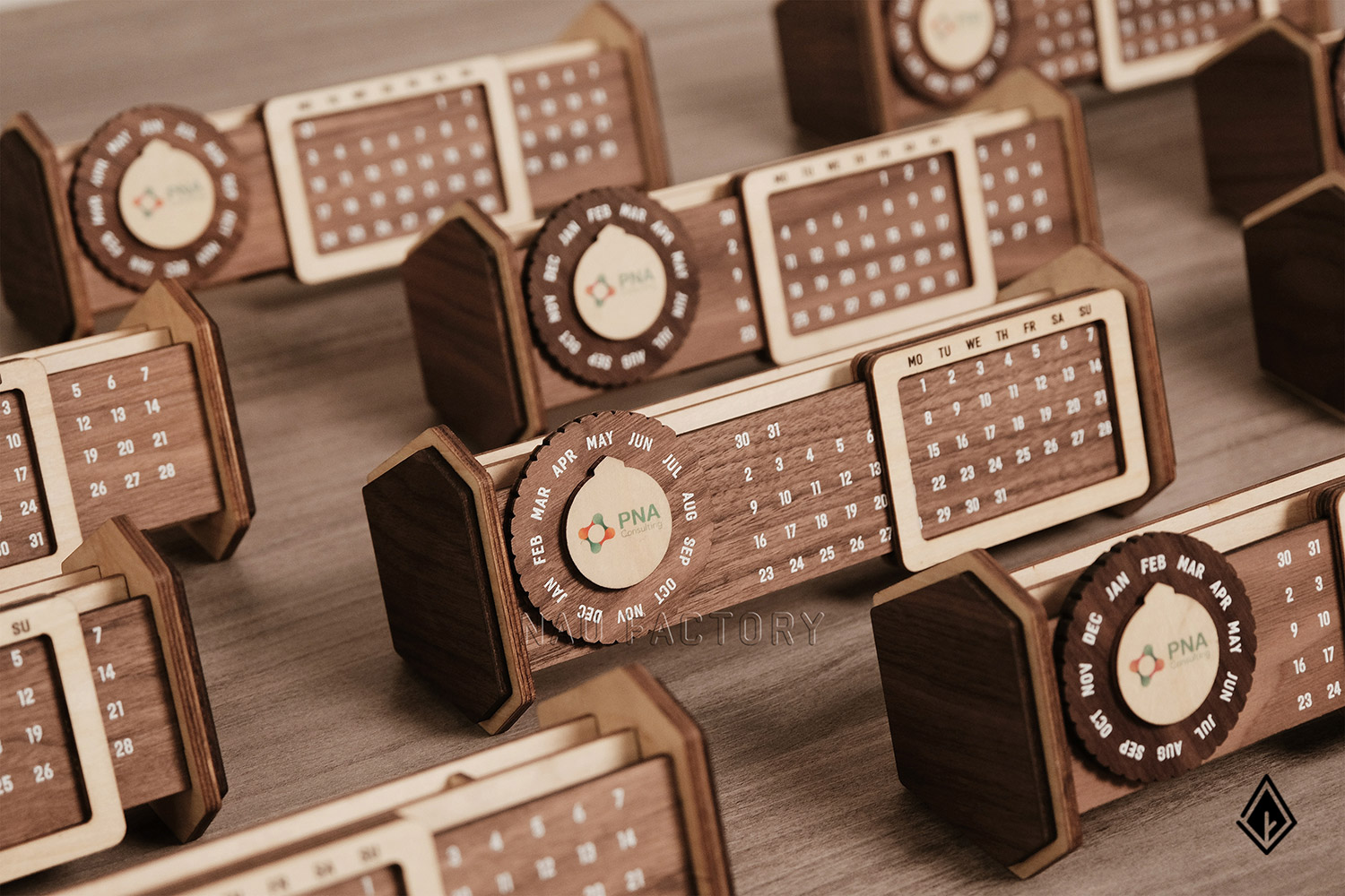 Lịch gỗ vạn niên