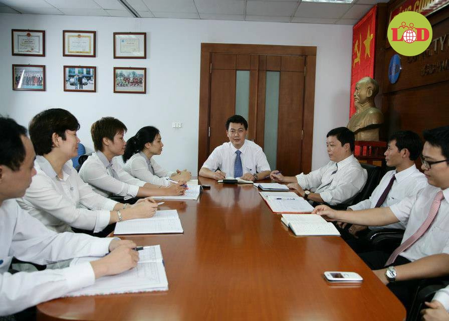 Trung tâm thuyền viên