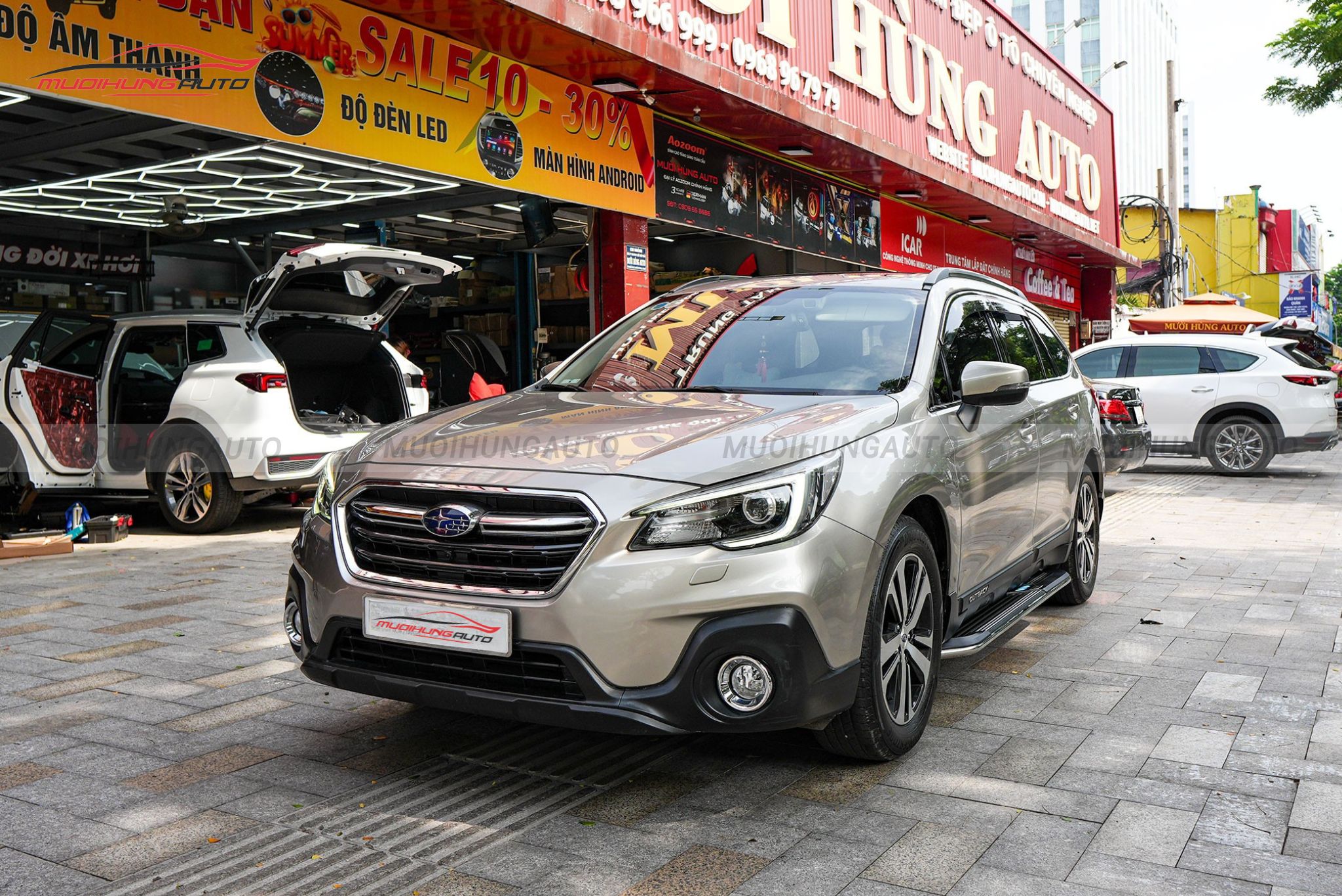 Bậc bước chân Subaru Outback 2018
