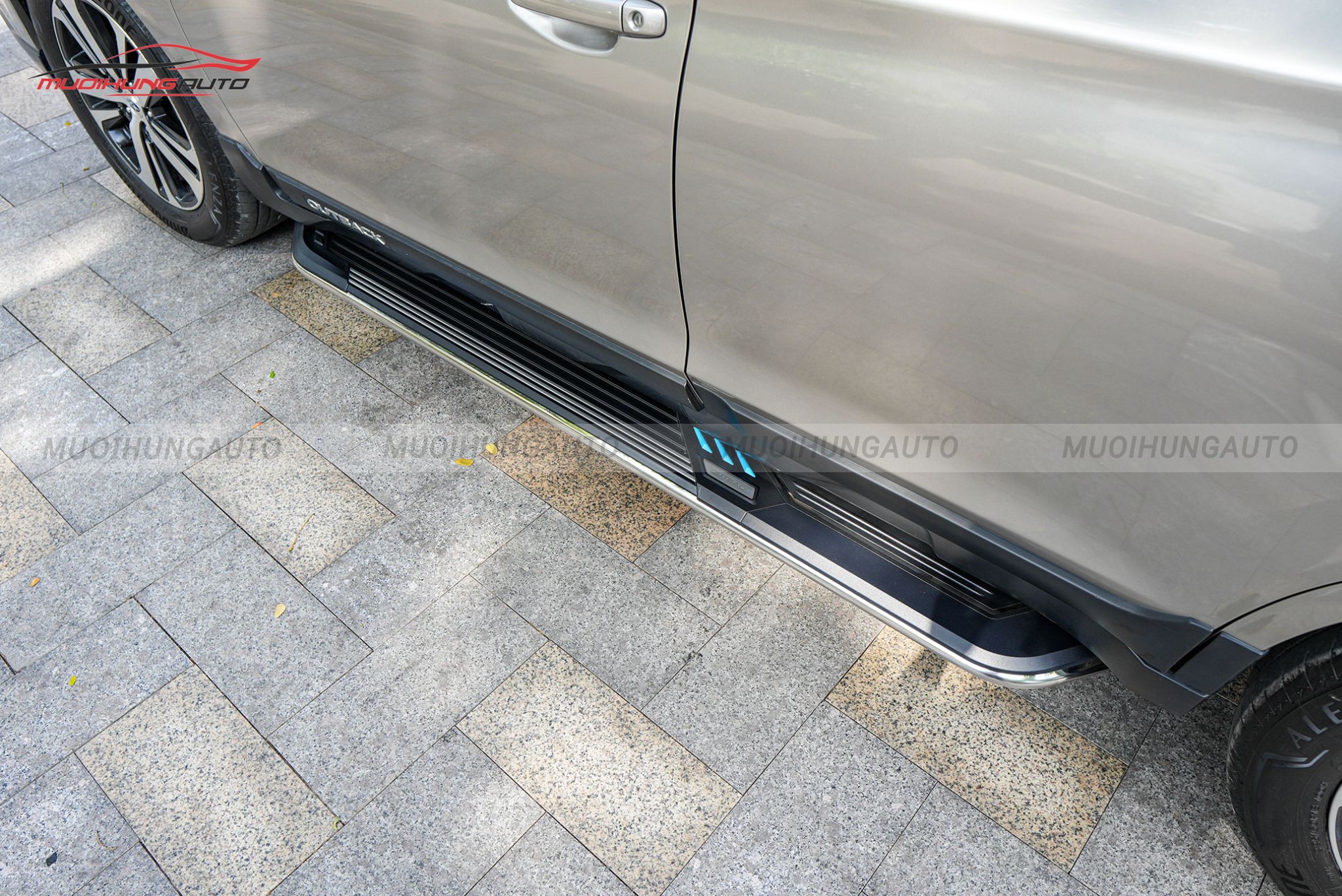 Bệ bước chân cho Subaru Outback 2018