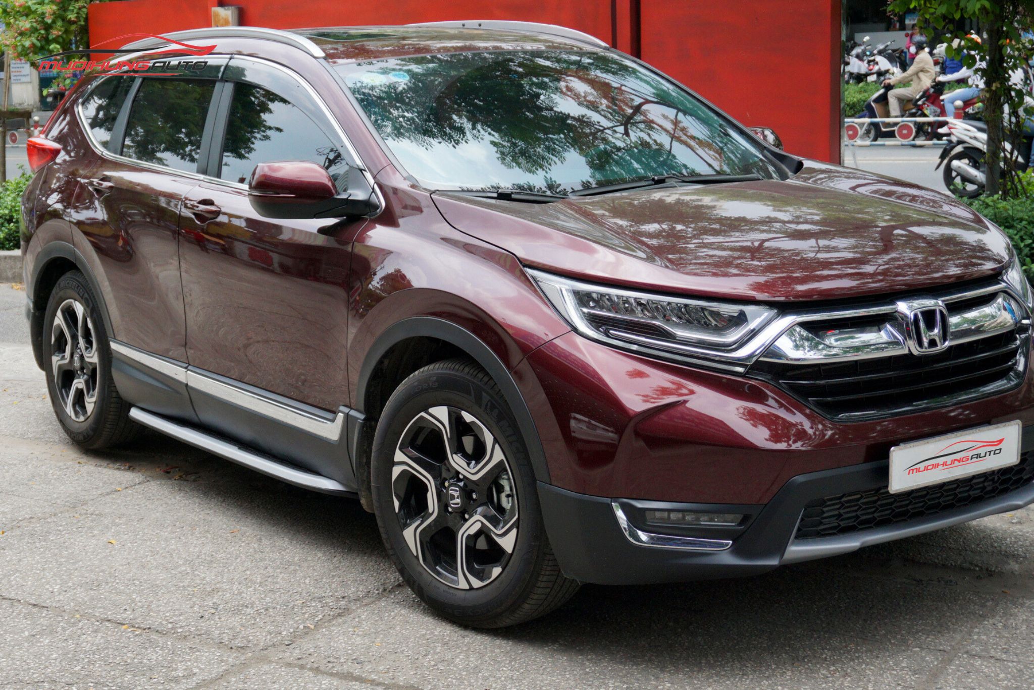 Bệ bước chân Honda CRV 2019