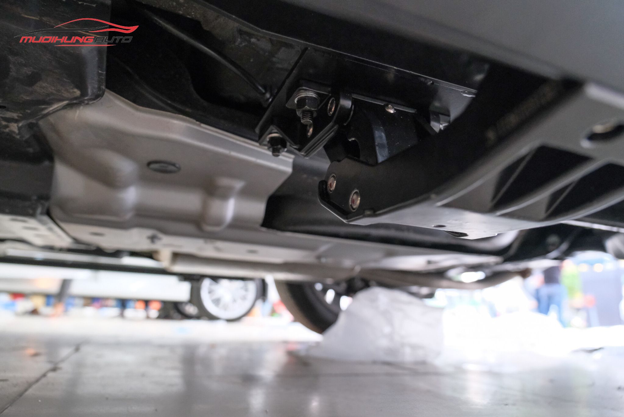 Bệ bước điện cho Lexus RX300