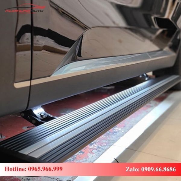 Bệ bước điện có đèn Hyundai Palisade