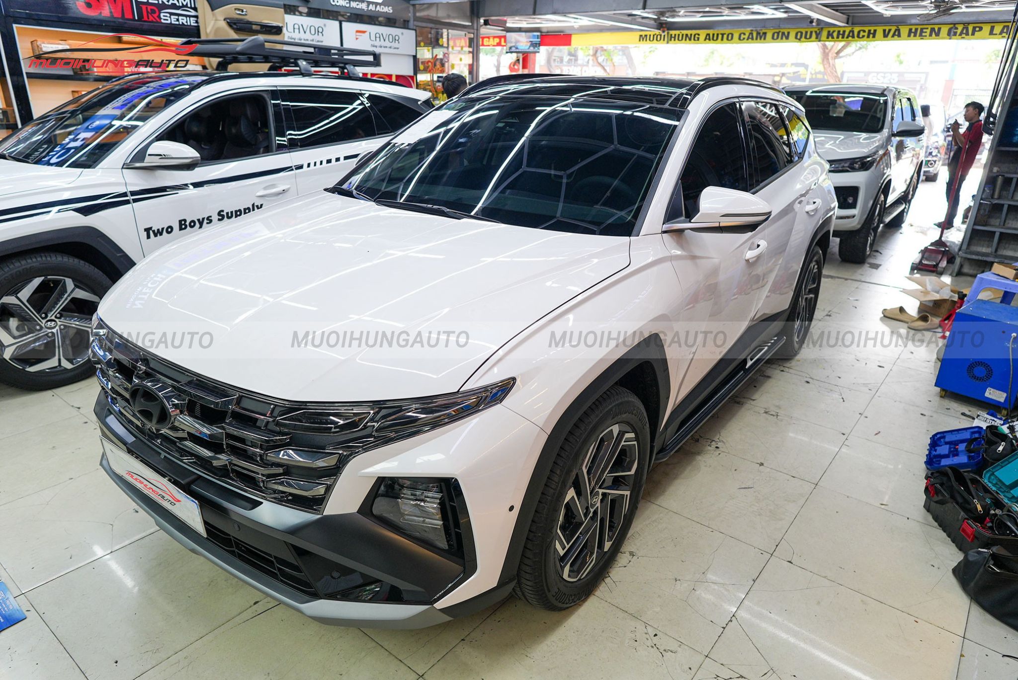 Bệ bước Hyundai Tucson 2024