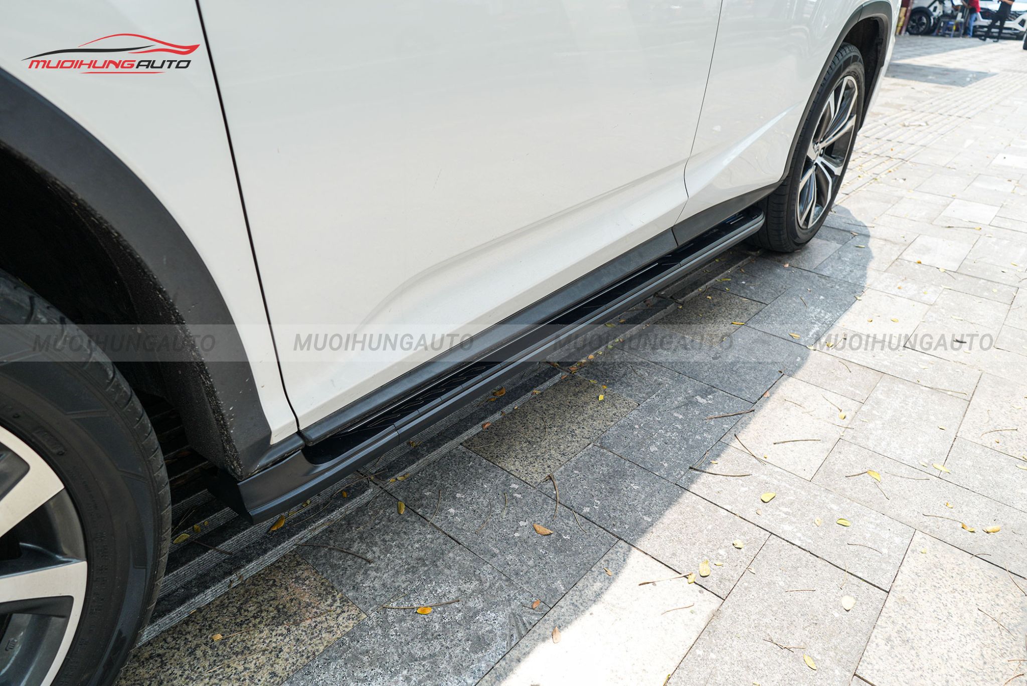 Bệ bước Lexus RX350 2019