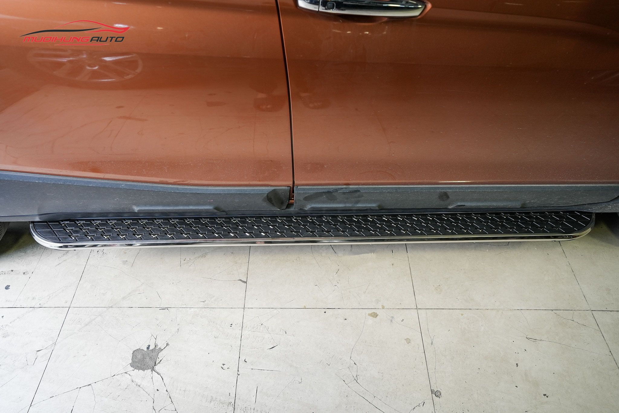 Bệ bước ô tô Mitsubishi Xpander 2022