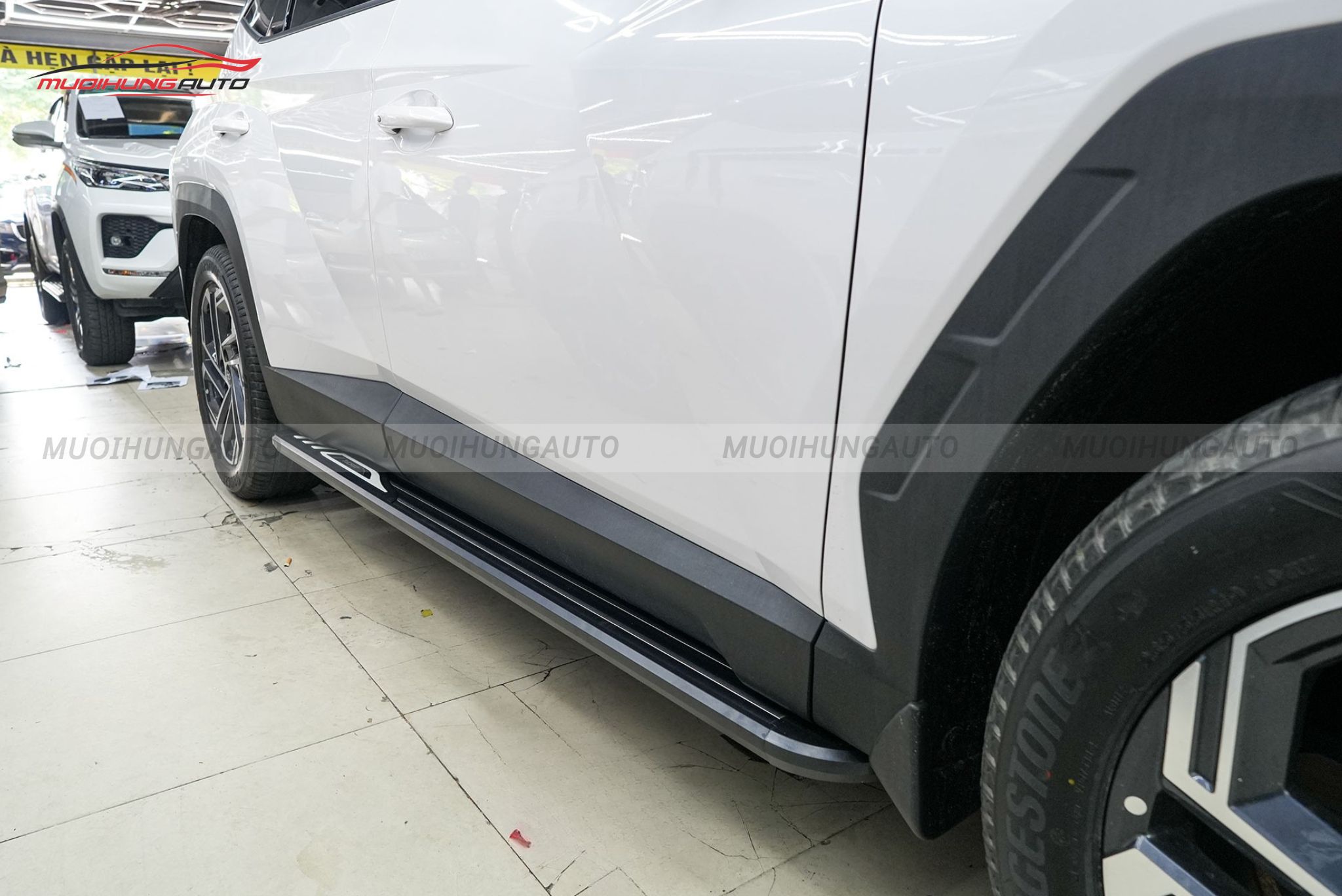 Bệ bước xe Hyundai Tucson 2024