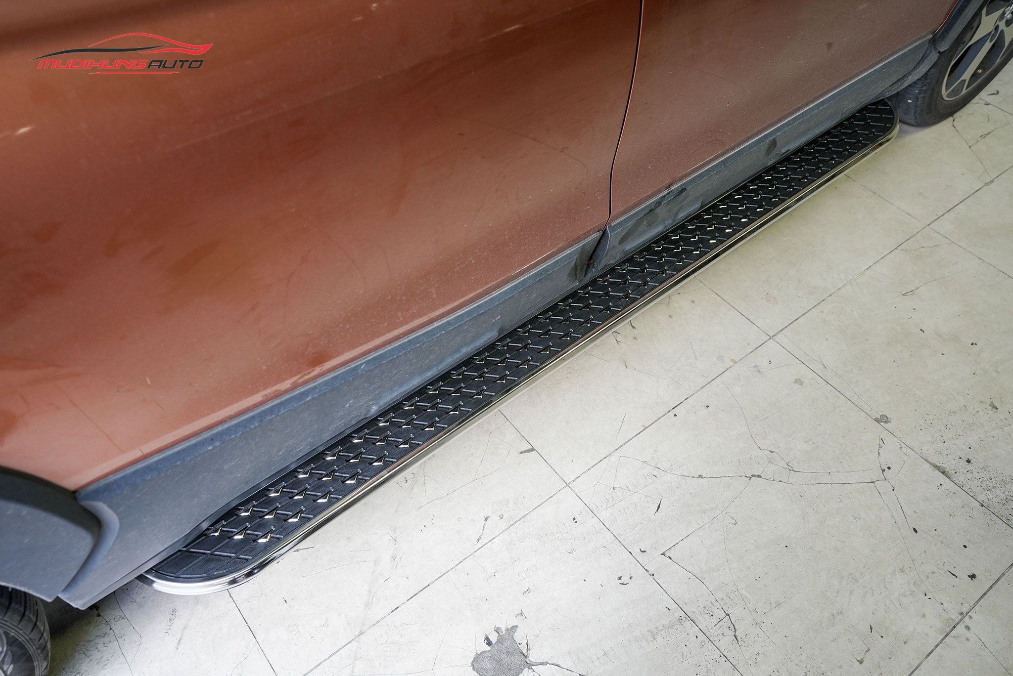 Bệ bước xe Mitsubishi Xpander 2022