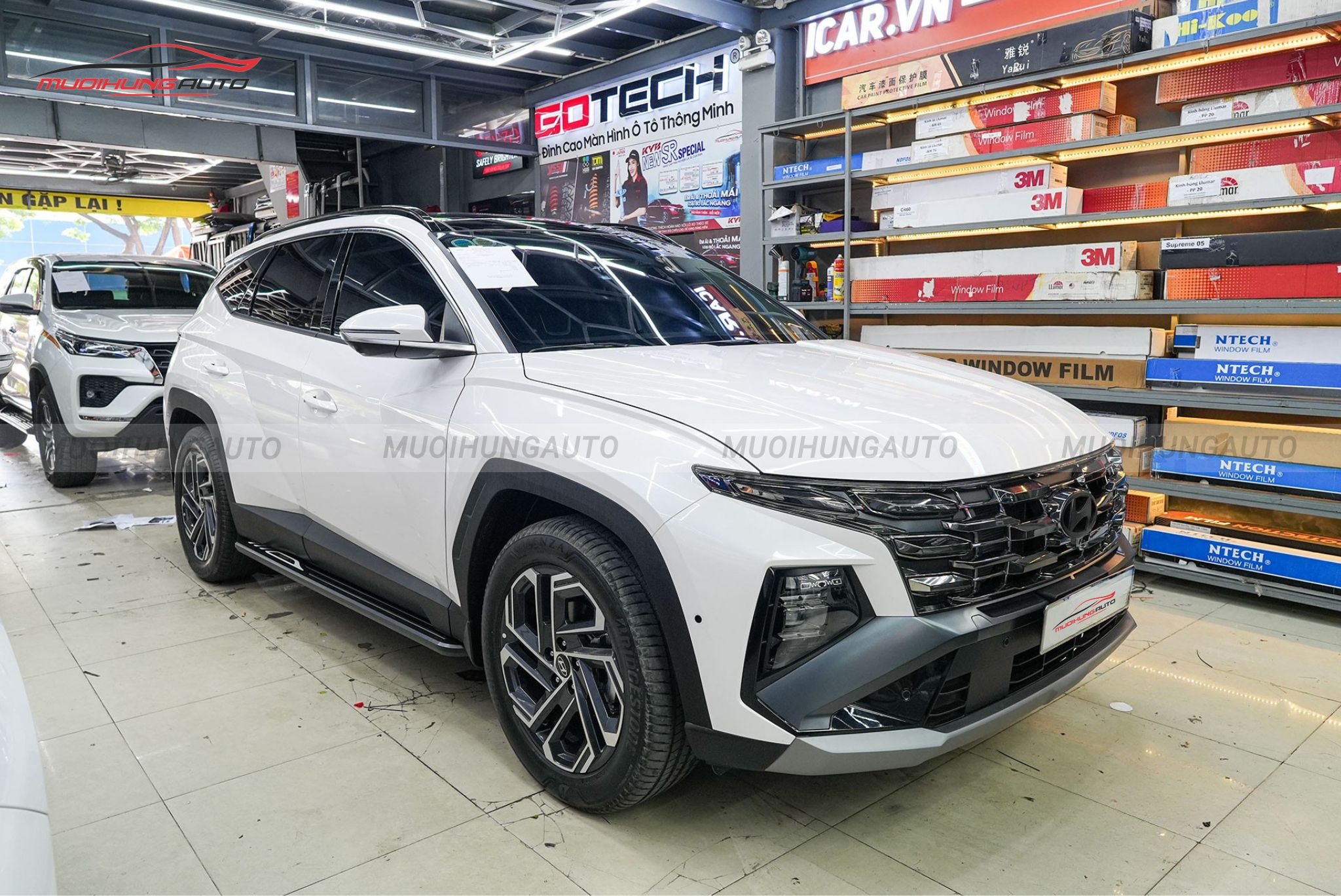 Bệ lên xuống xe Hyundai Tucson 2024
