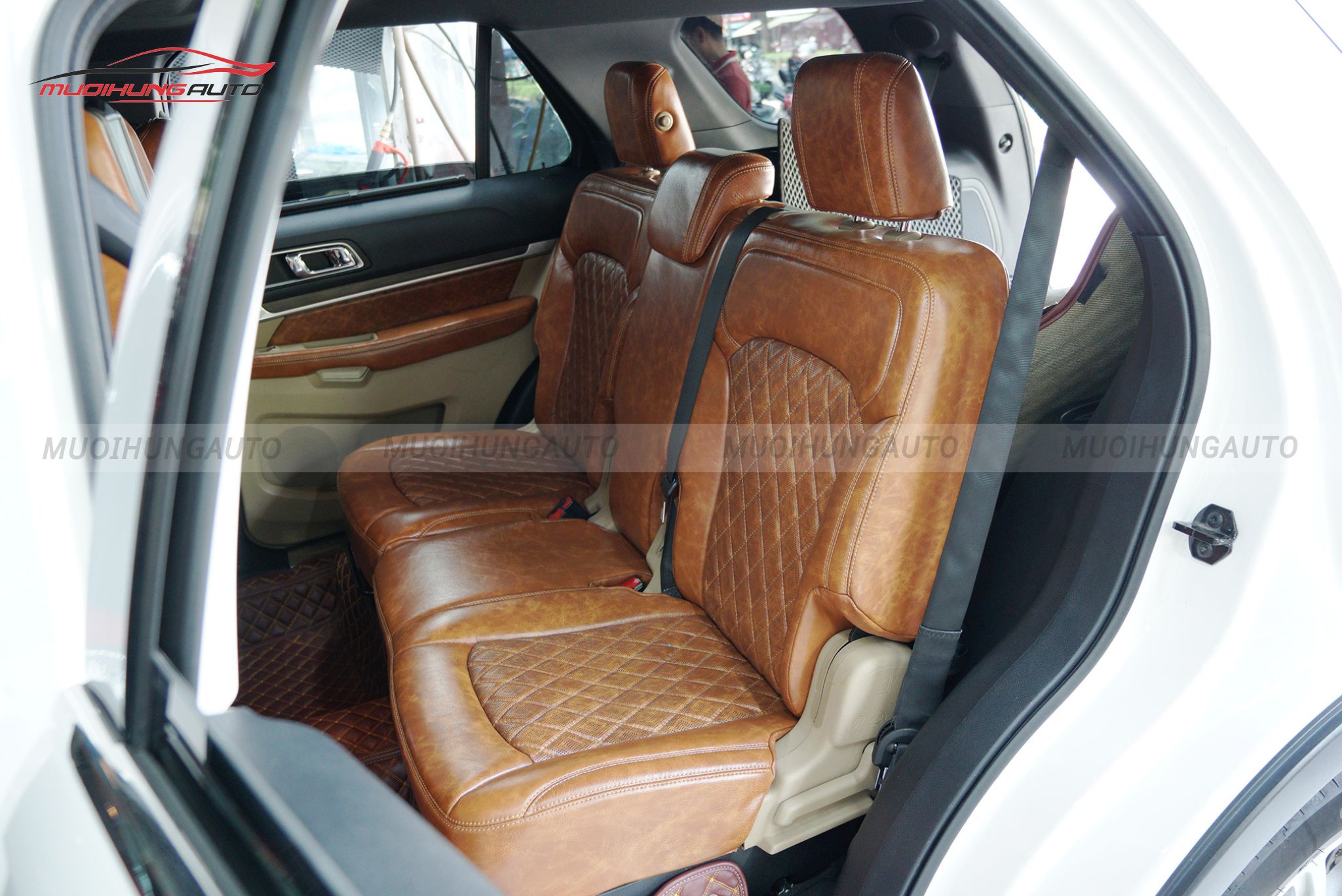 Bọc ghế da cho Ford Explorer