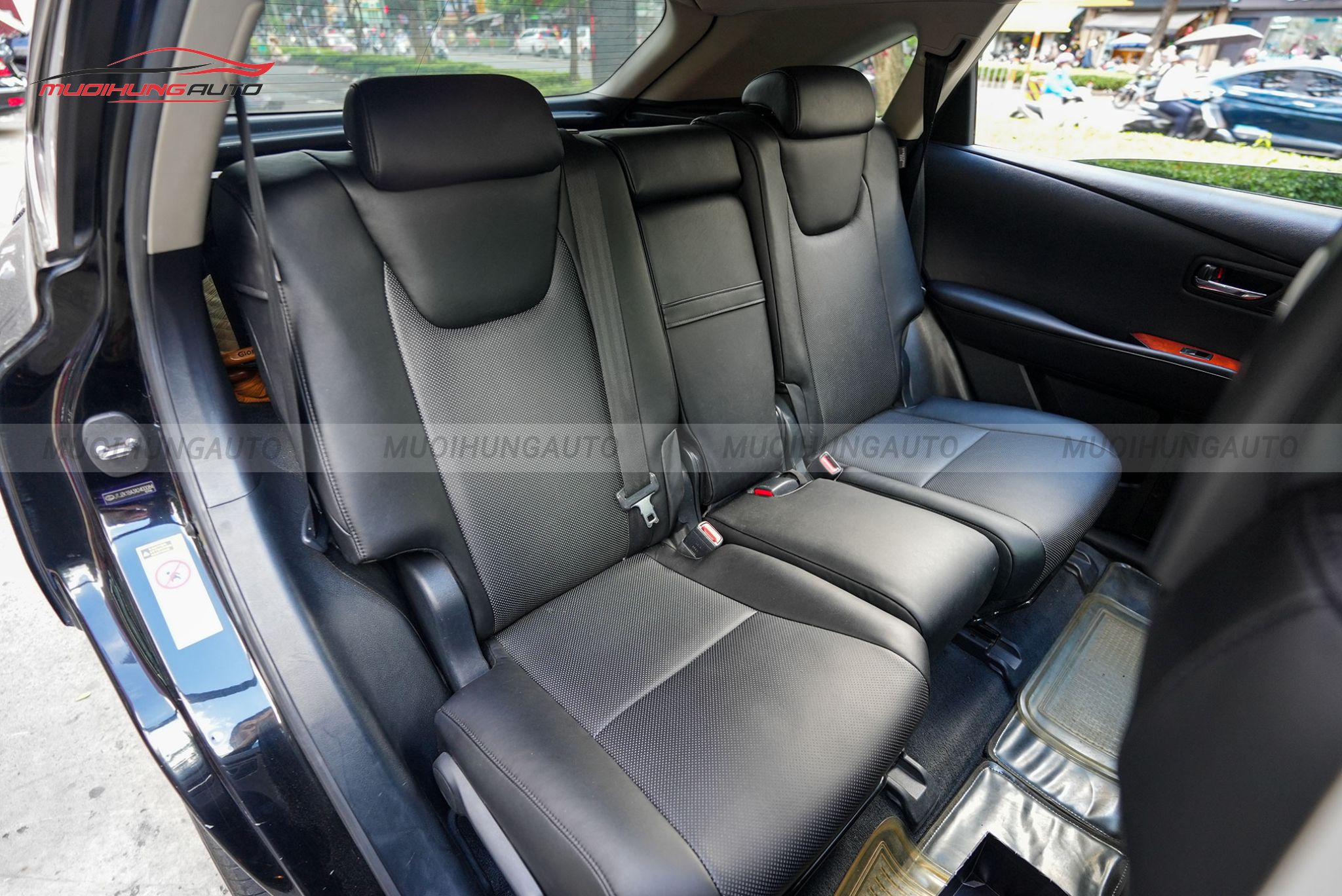 Bọc ghế da cho Lexus RX350 2010