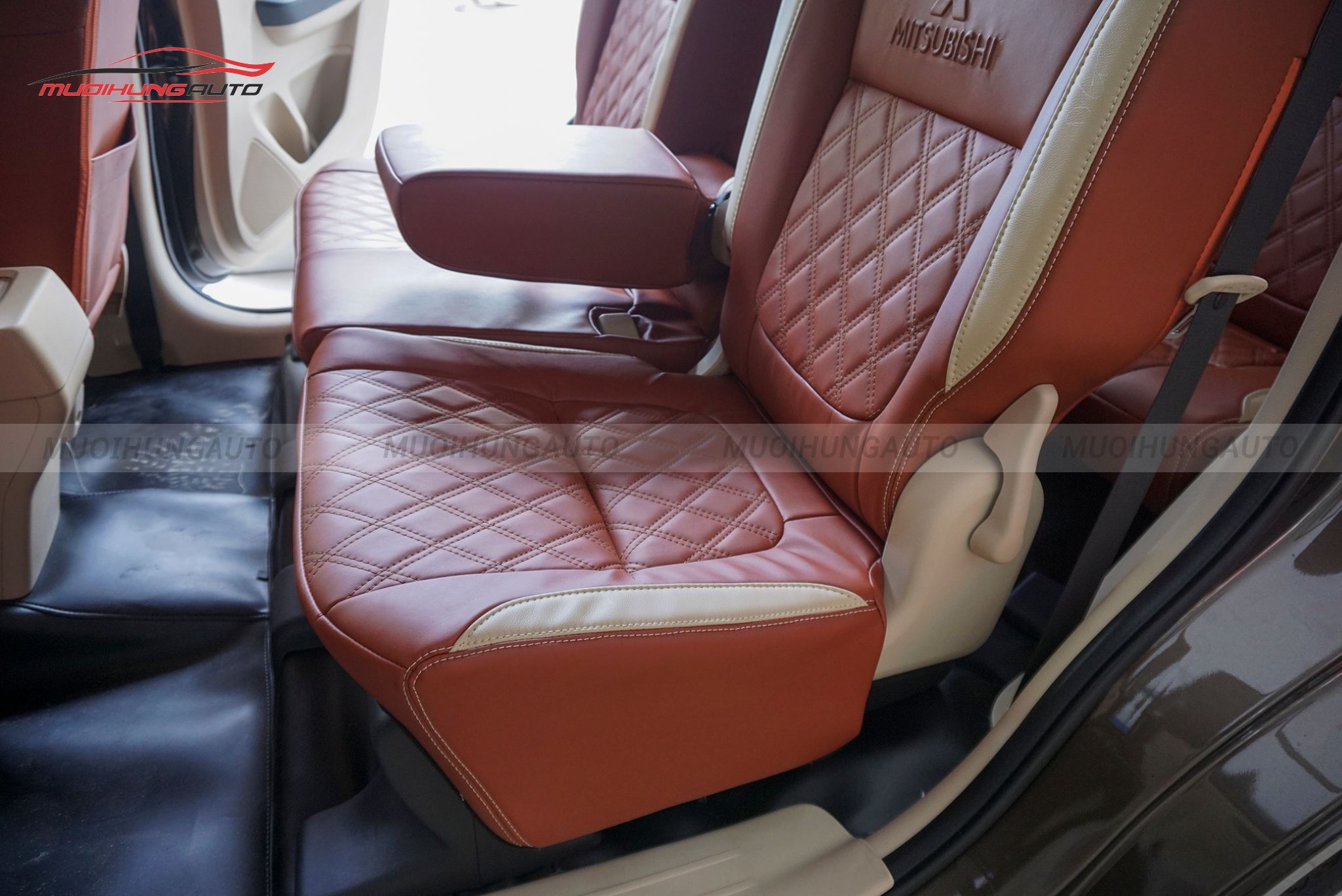 Bọc ghế da cho Mitsubishi Xpander 2019