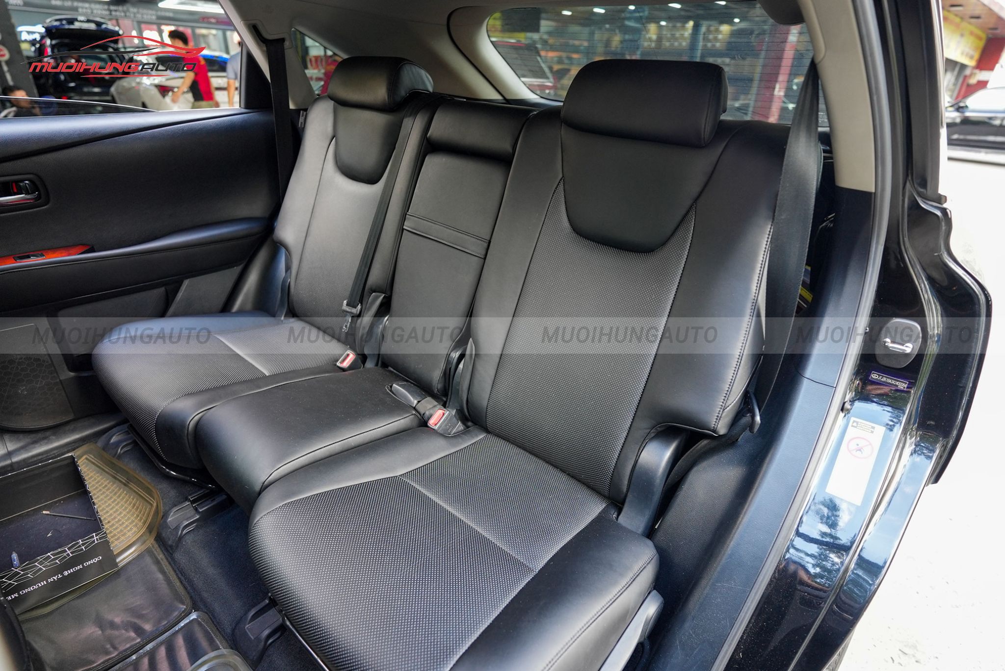 Bọc ghế da cho ô tô Lexus RX350 2010