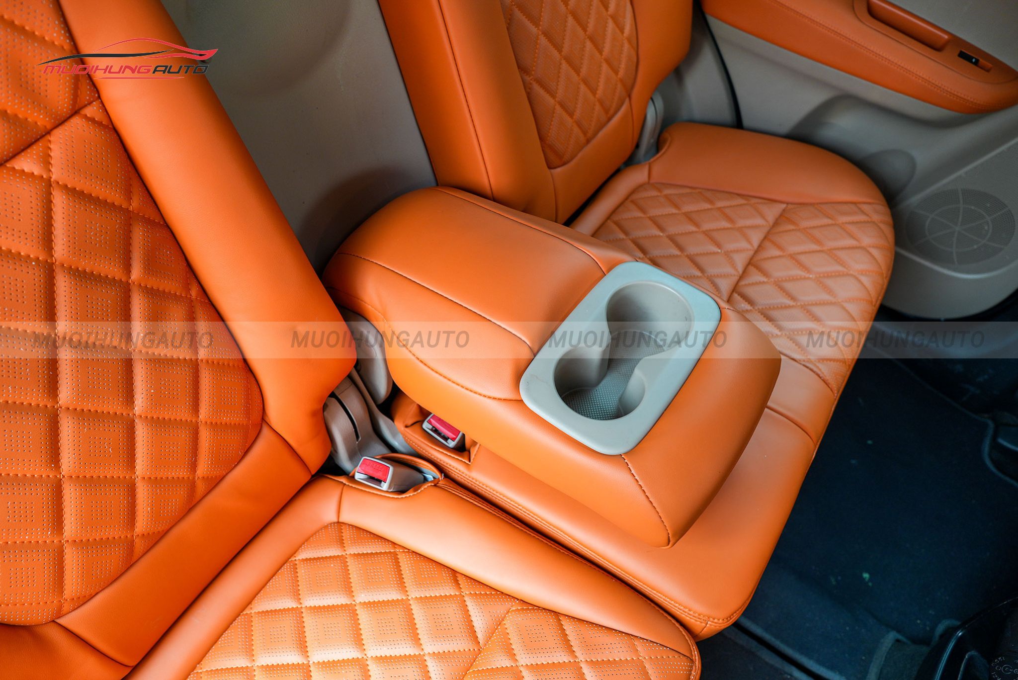 Bọc ghế da cho ô tô Sorento 2018