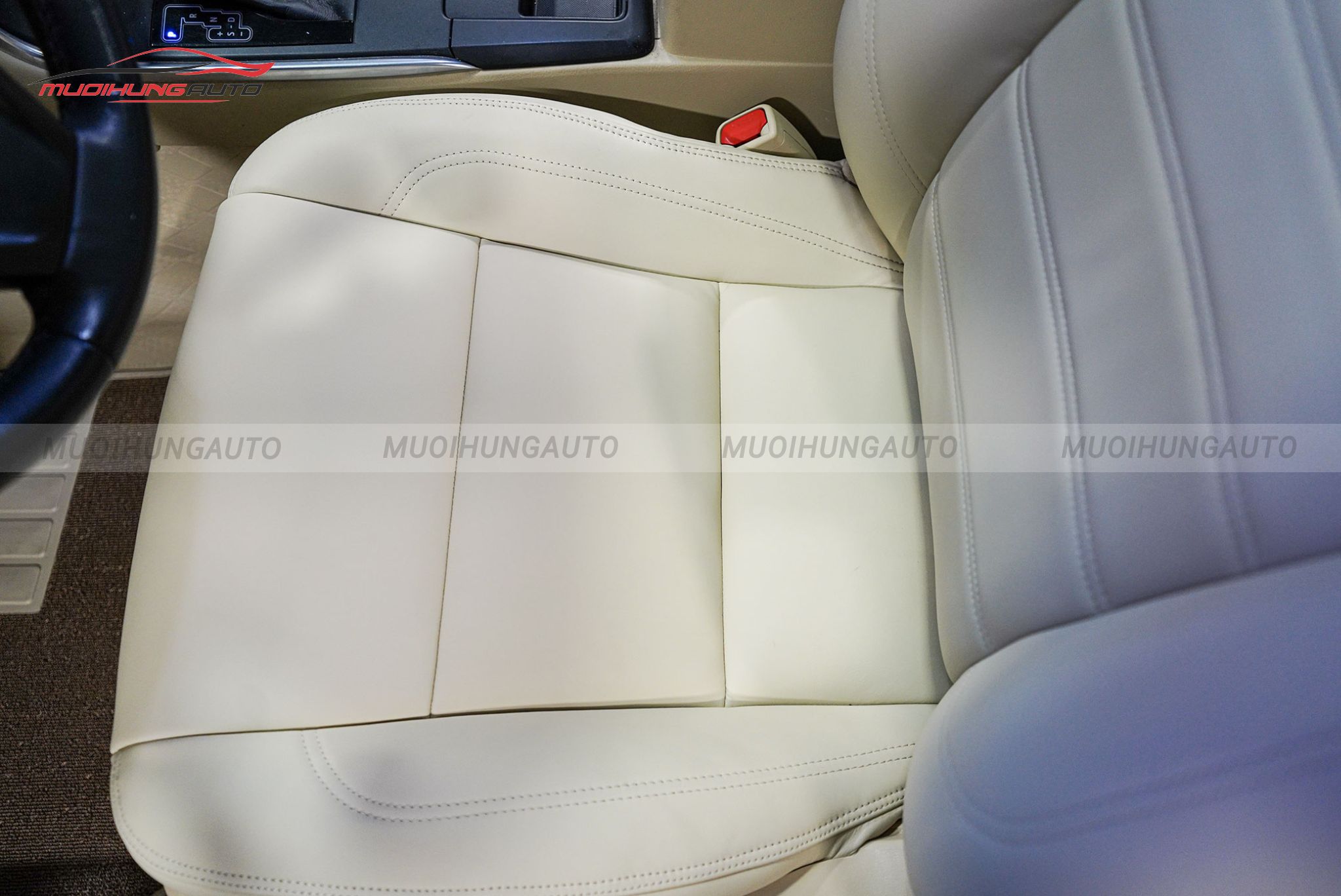 Bọc ghế da cho Toyota Camry 2014