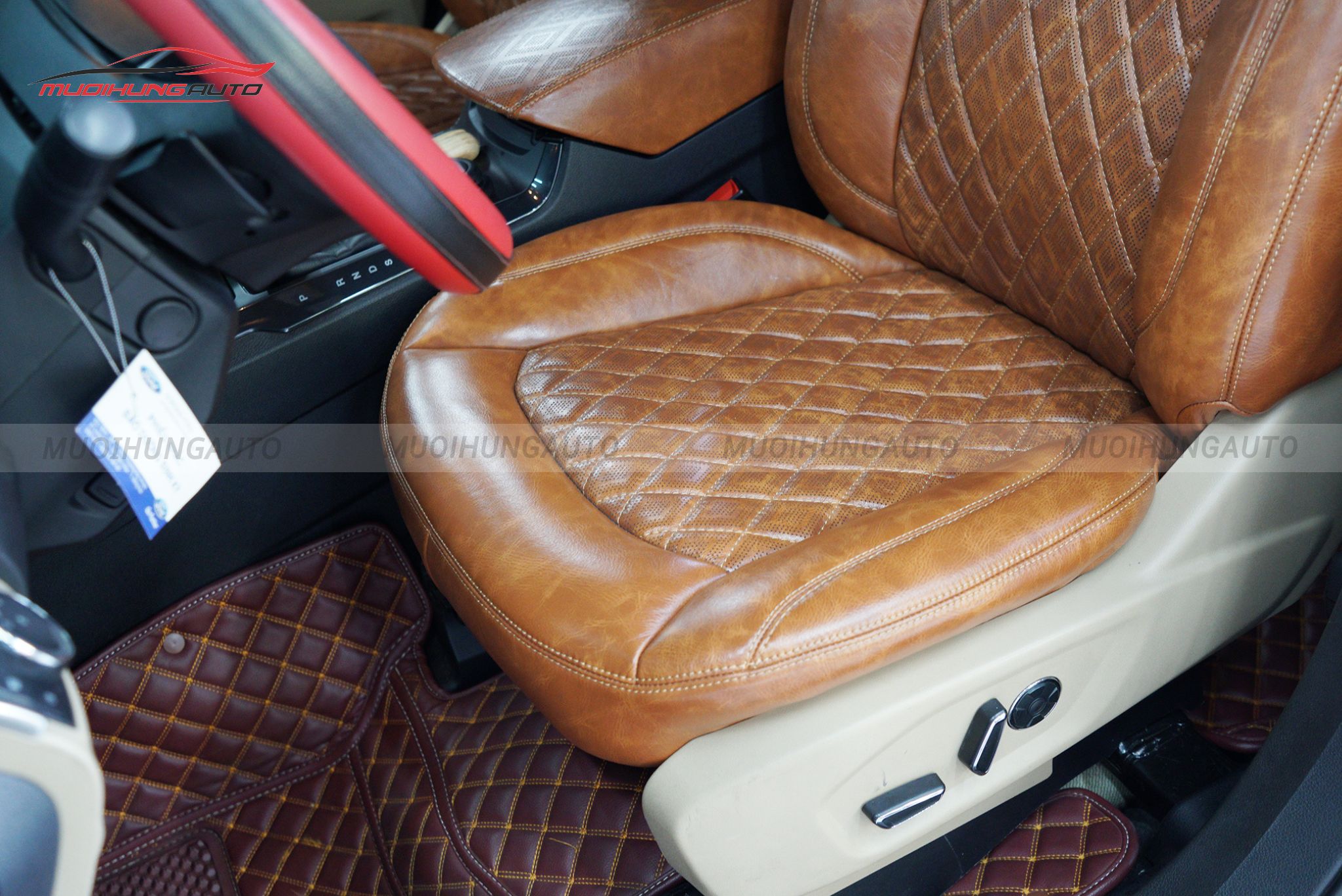 Bọc ghế da cho xe Ford Explorer