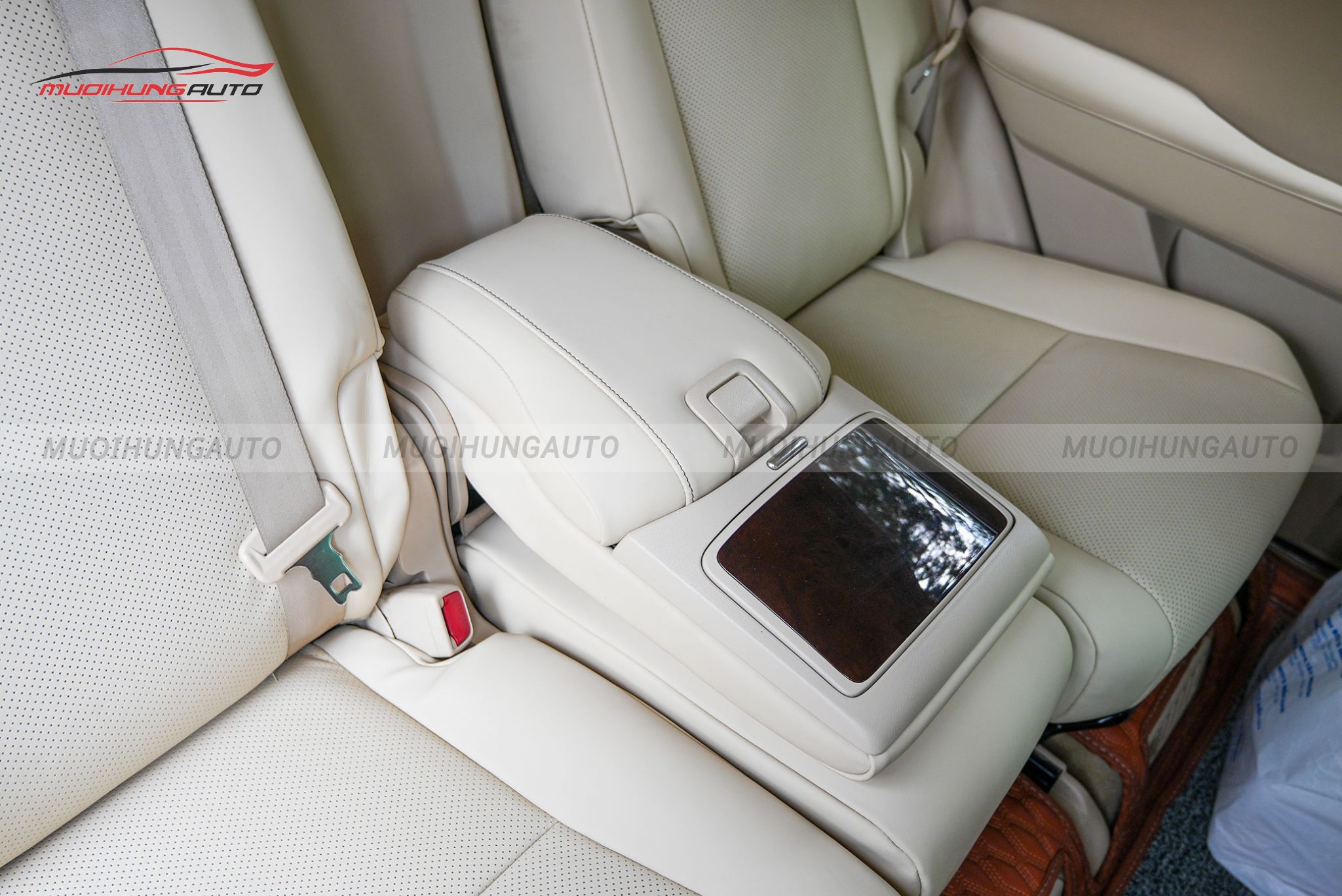 Bọc ghế da cho xe hơi Lexus RX450h 2013