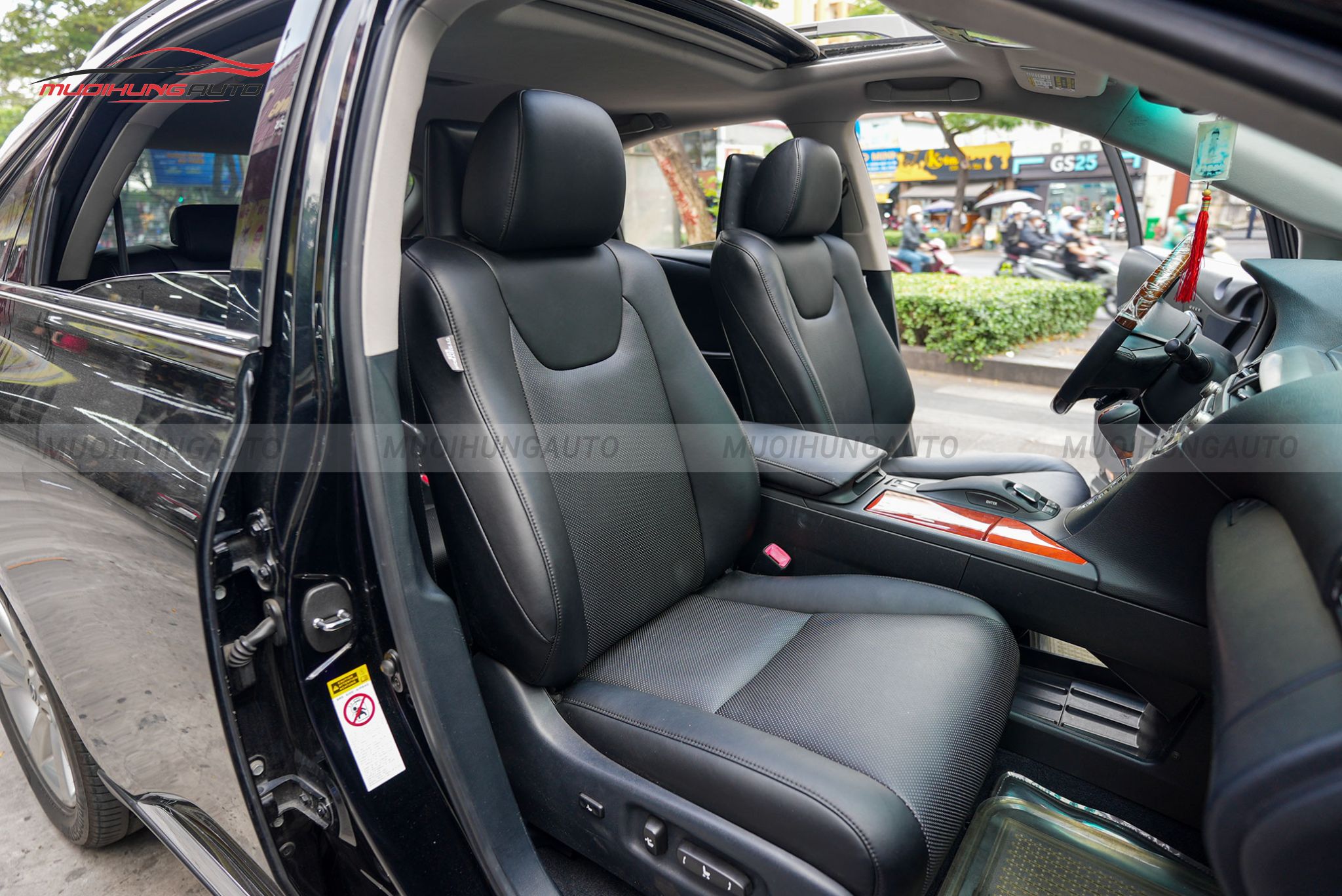 Bọc ghế da cho xe Lexus RX350 2010