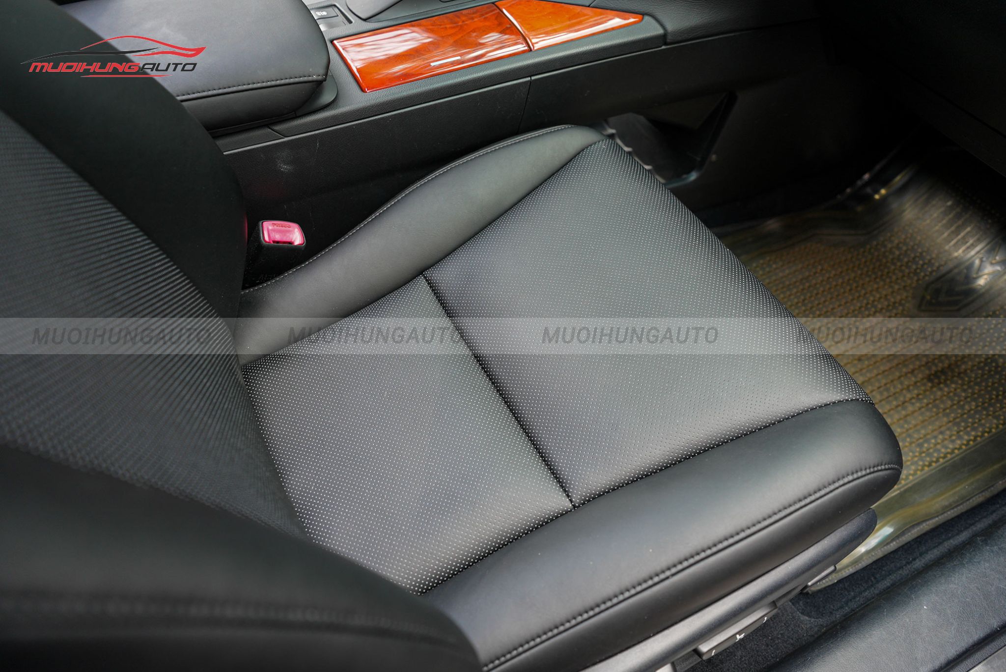 Bọc ghế da Lexus RX350 2010