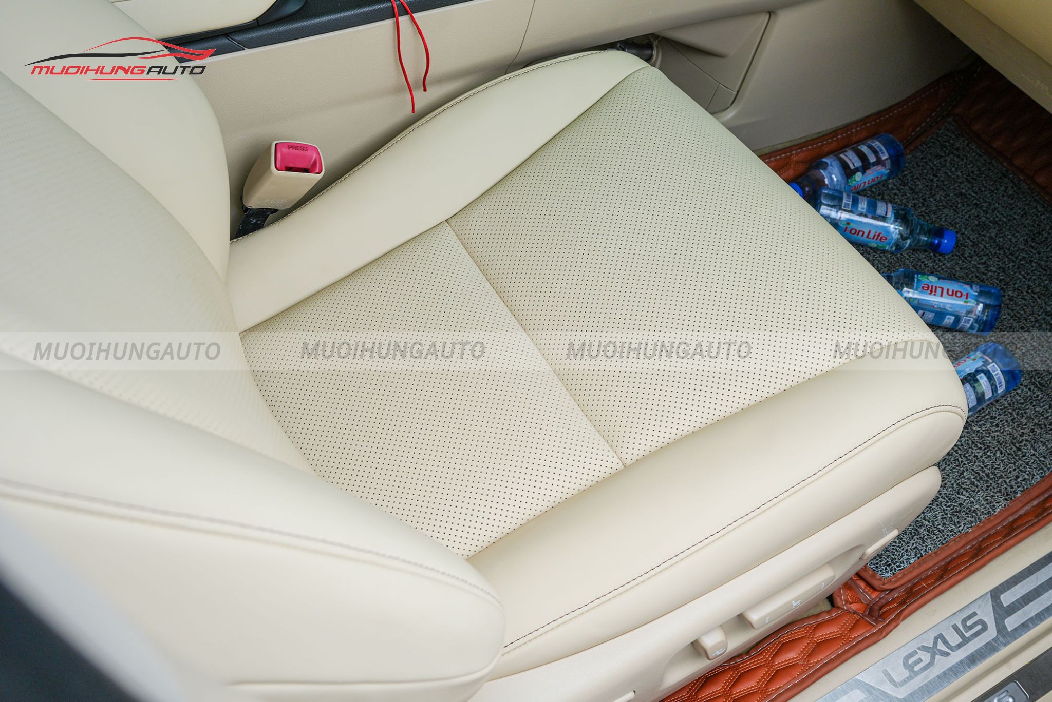 Bọc ghế da Lexus RX450h 2013