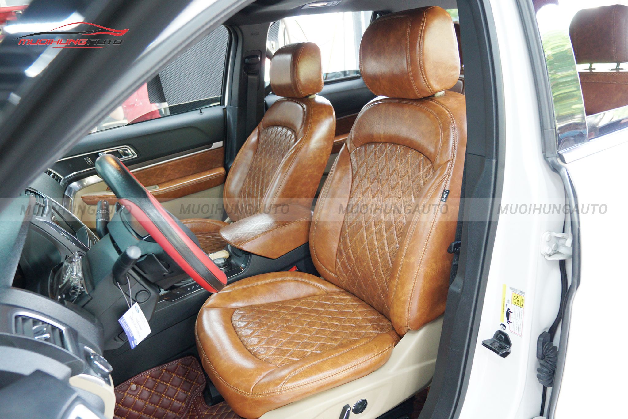 Bọc ghế da ô tô Ford Explorer