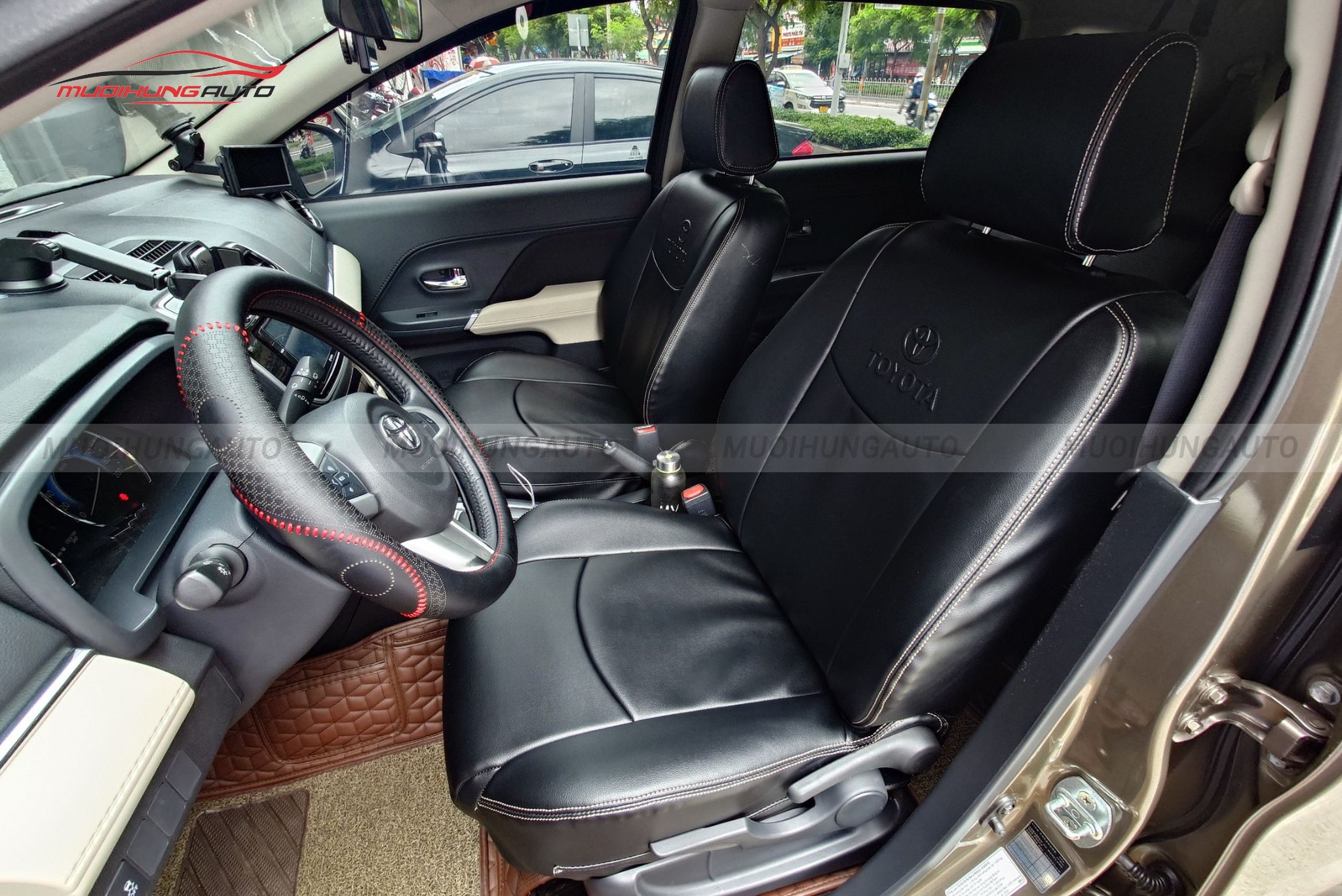 Bọc ghế da ô tô Toyota Rush