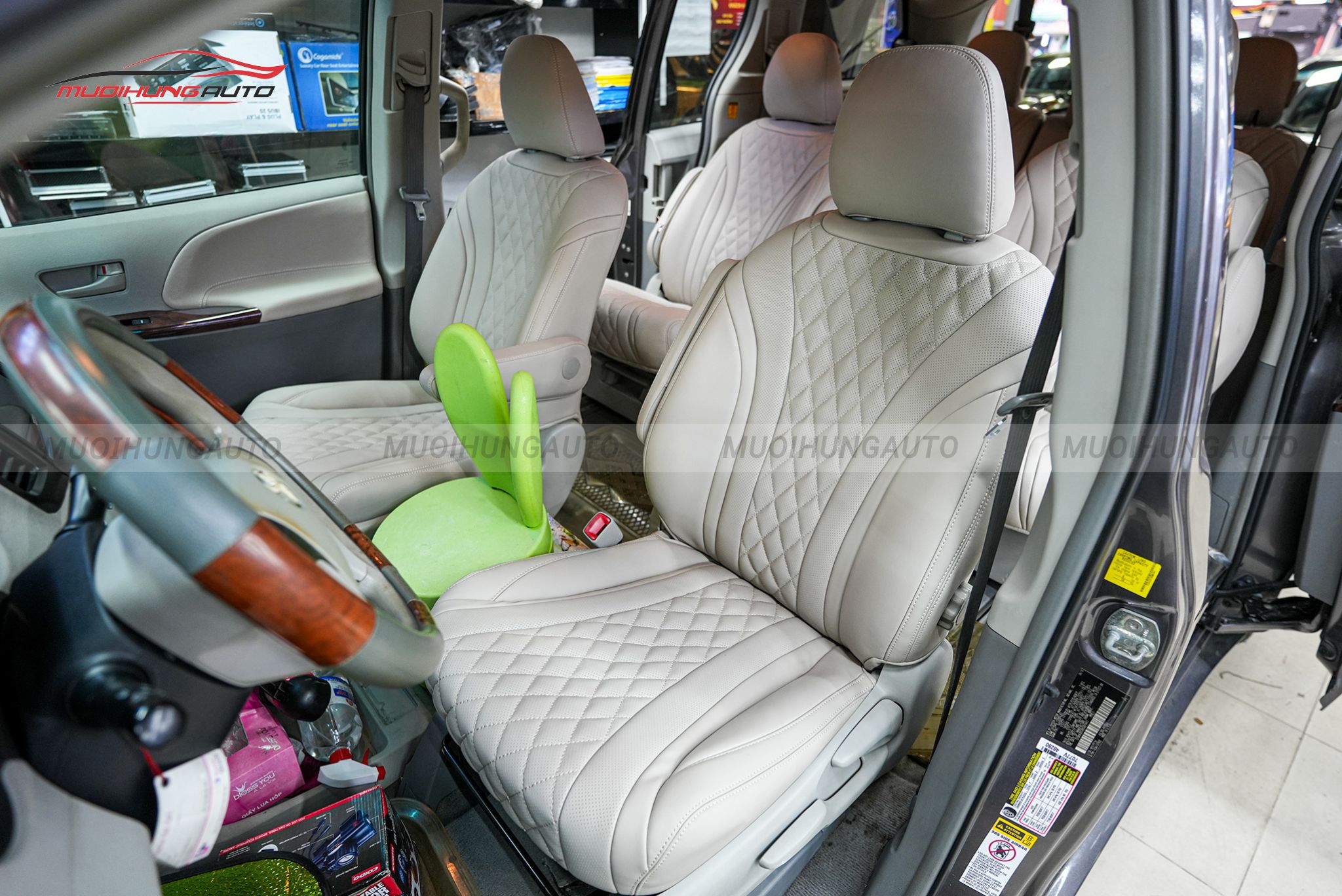 Bọc ghế da ô tô Toyota Sienna