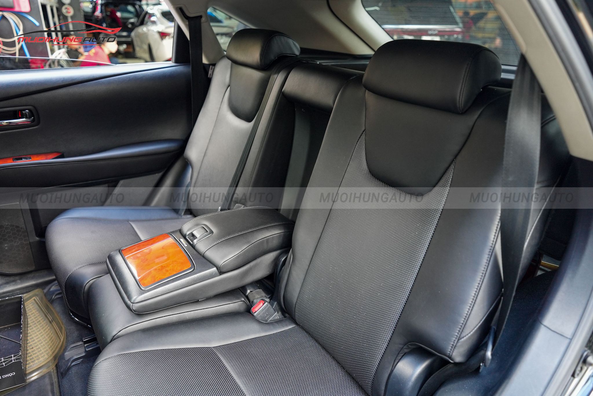 Bọc ghế da xe Lexus RX350 2010