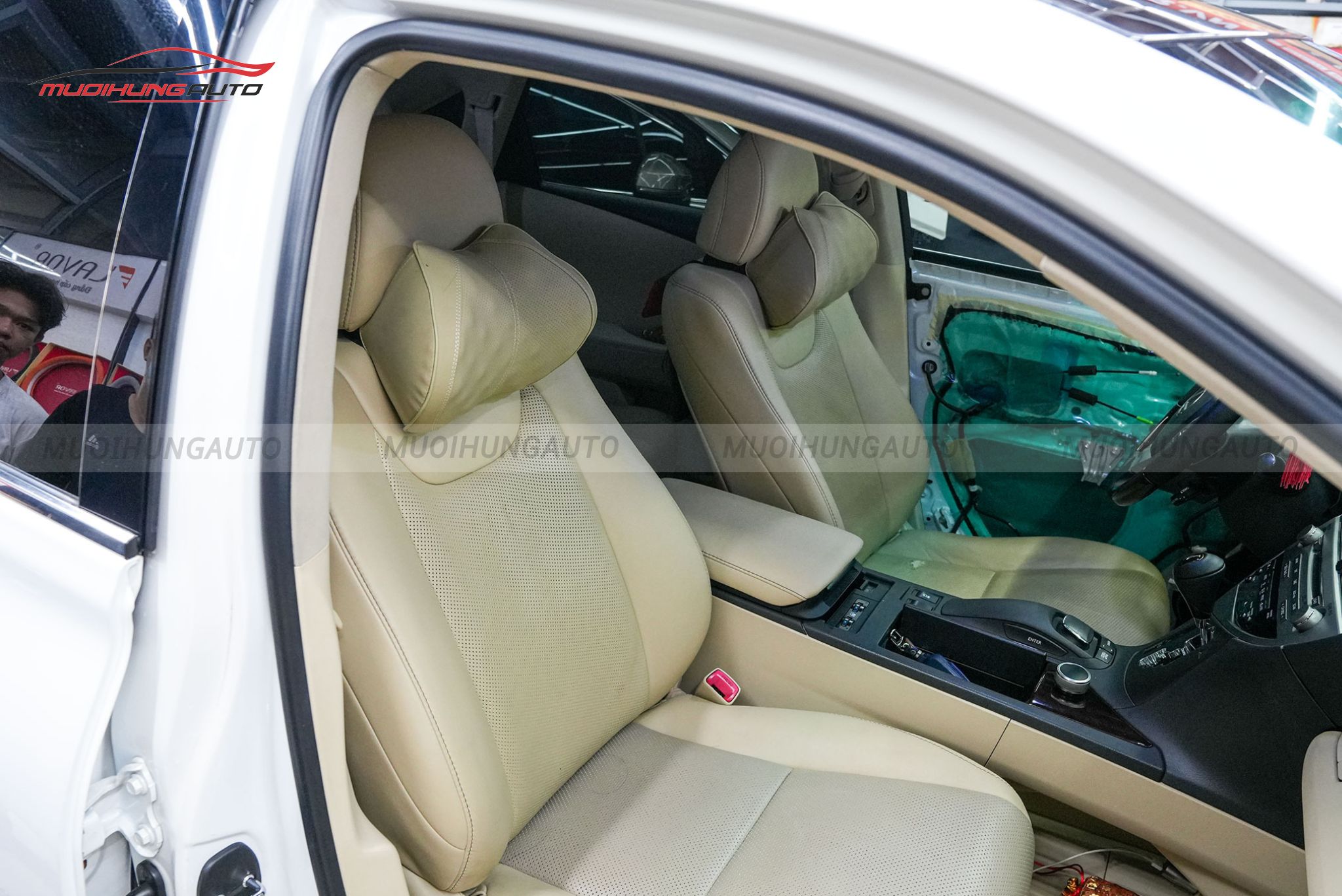 Bọc ghế da xe Lexus RX450h 2013