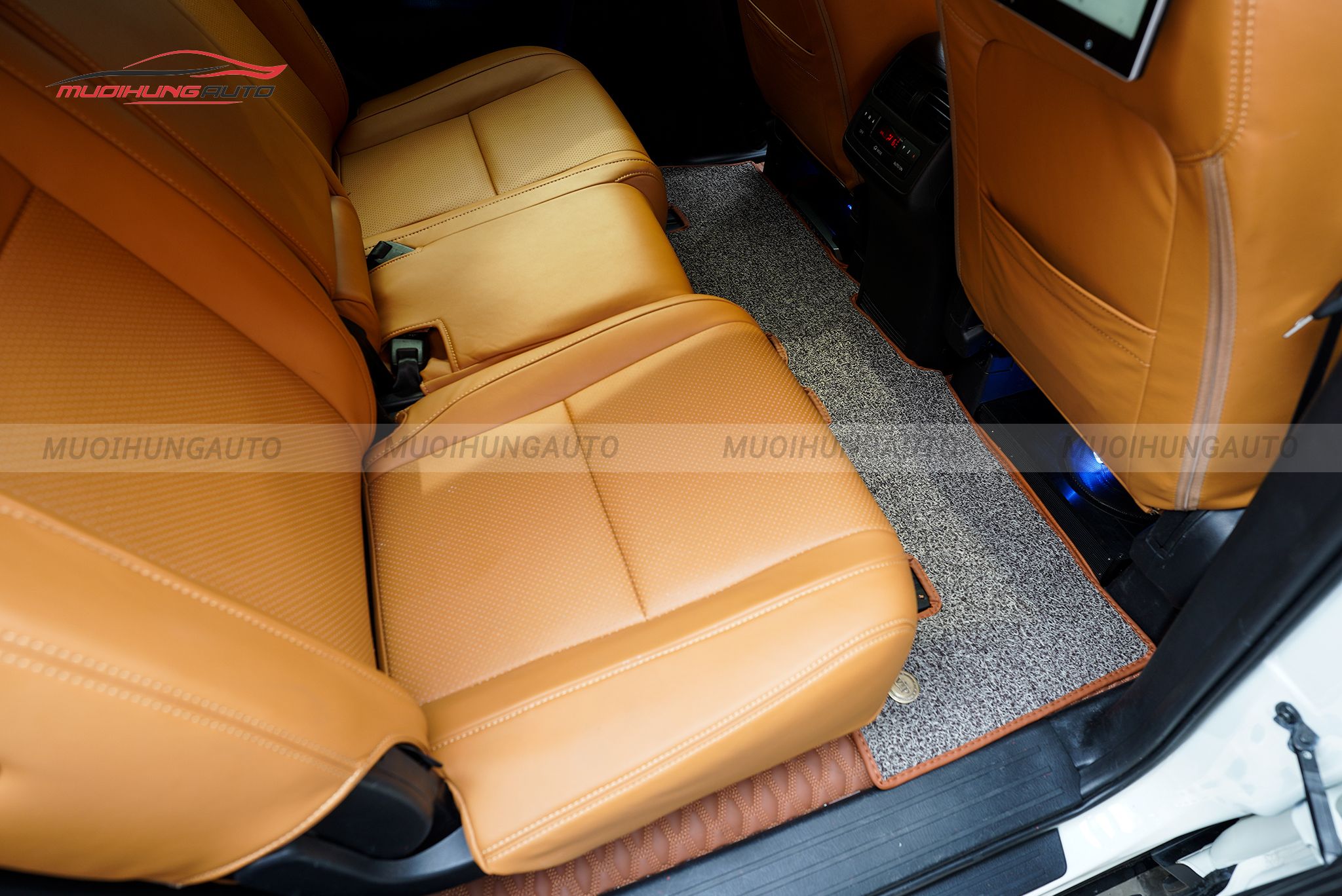 Bọc ghế da xe Mazda CX9