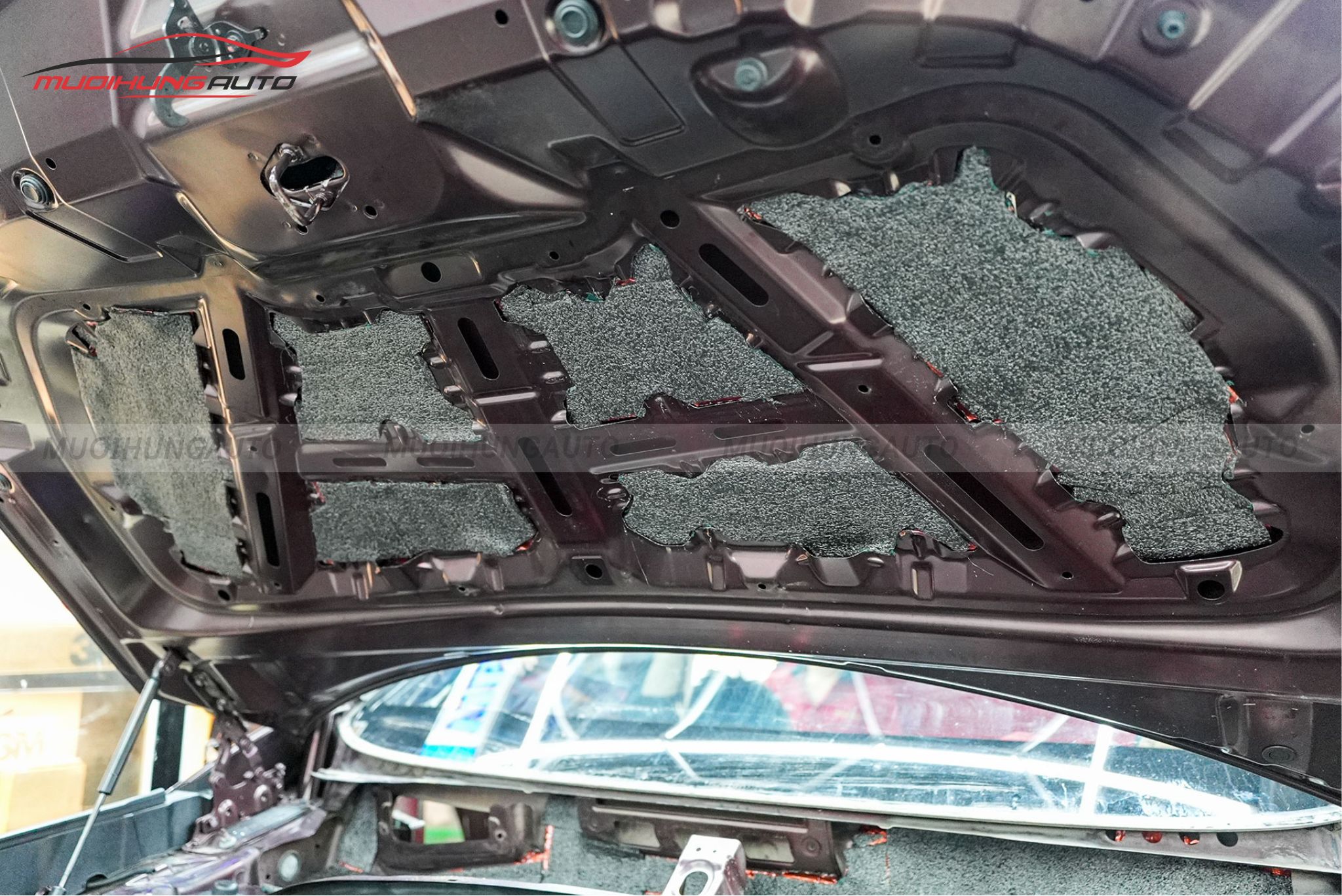 Cách âm chống ồn nắp capo ô tô Vinfast Minio Green