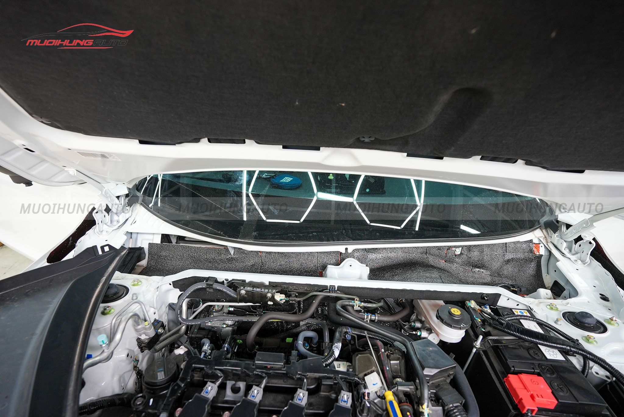 Cách âm đường chân kính lái Vinfast Minio Green