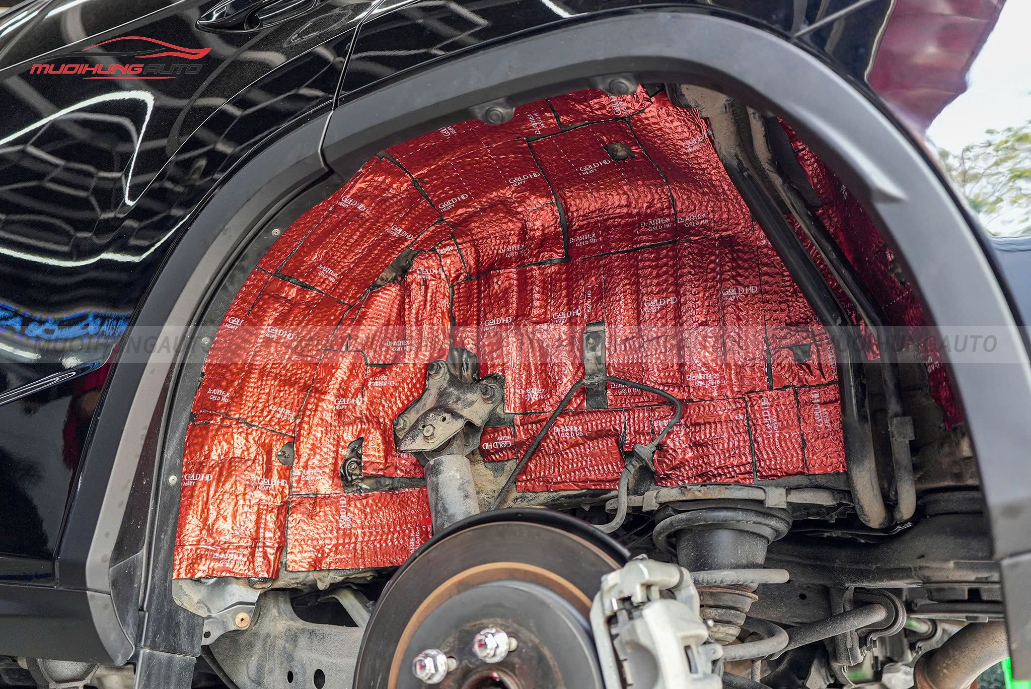 Cách âm hốc bánh cho Lexus RX350 2016