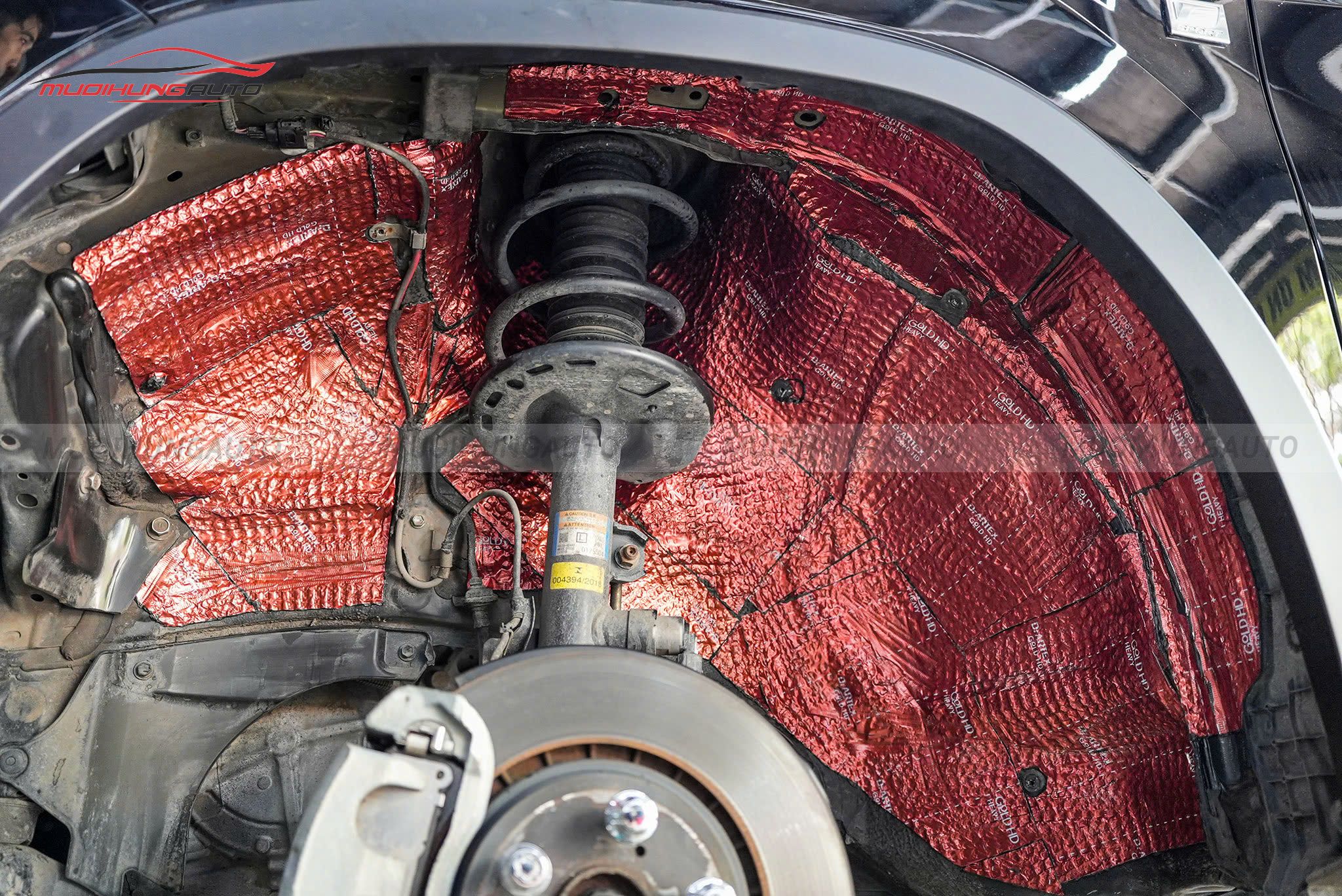 Cách âm hốc bánh cho ô tô Lexus RX350 2016