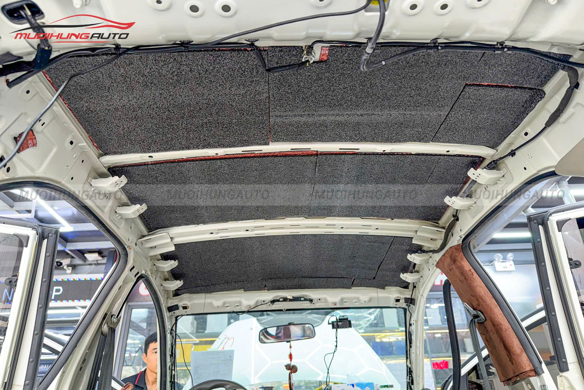 Cách âm trần xe hơi Vinfast Minio Green