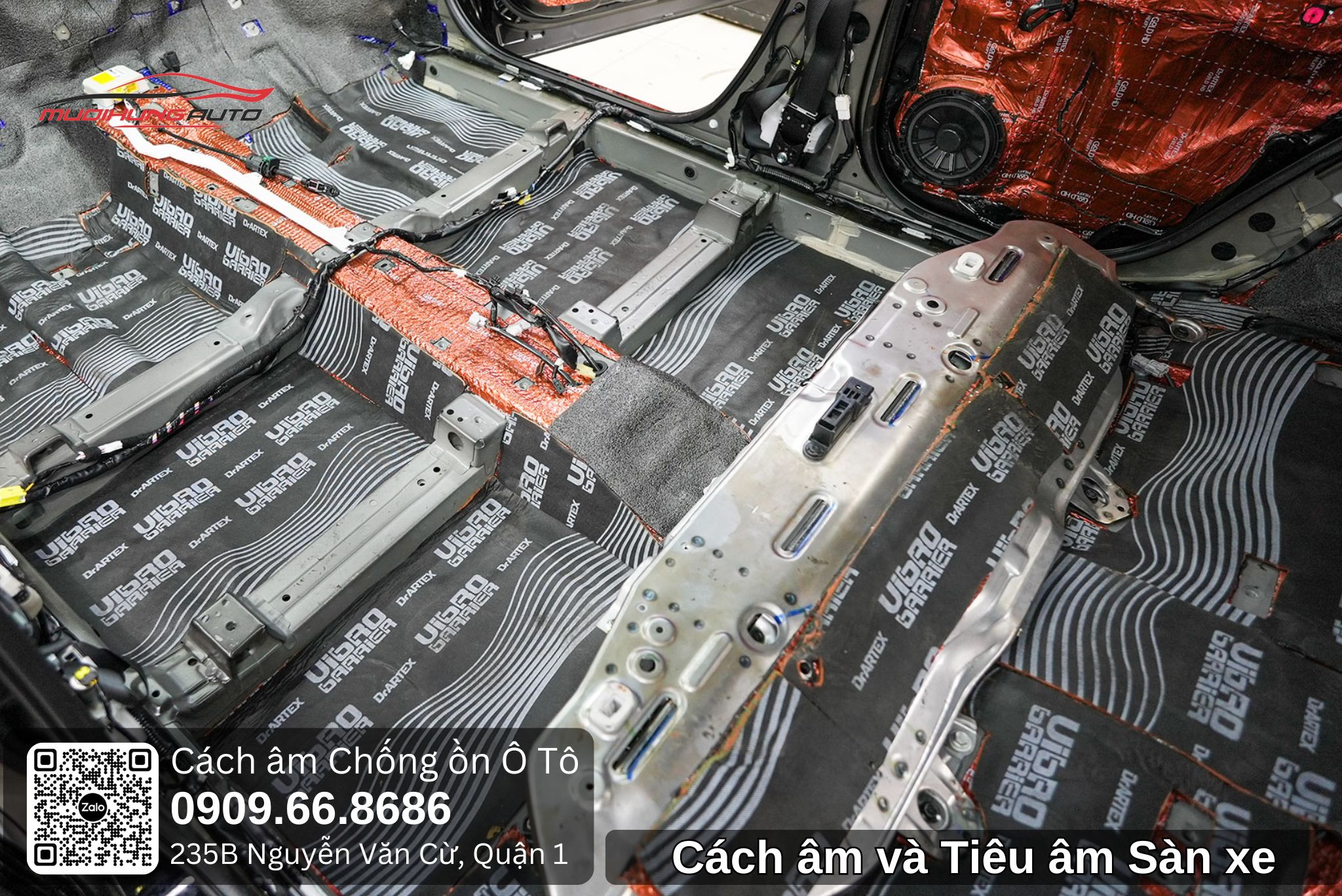 Cách âm và tiêu âm sàn xe ô tô 5 chỗ