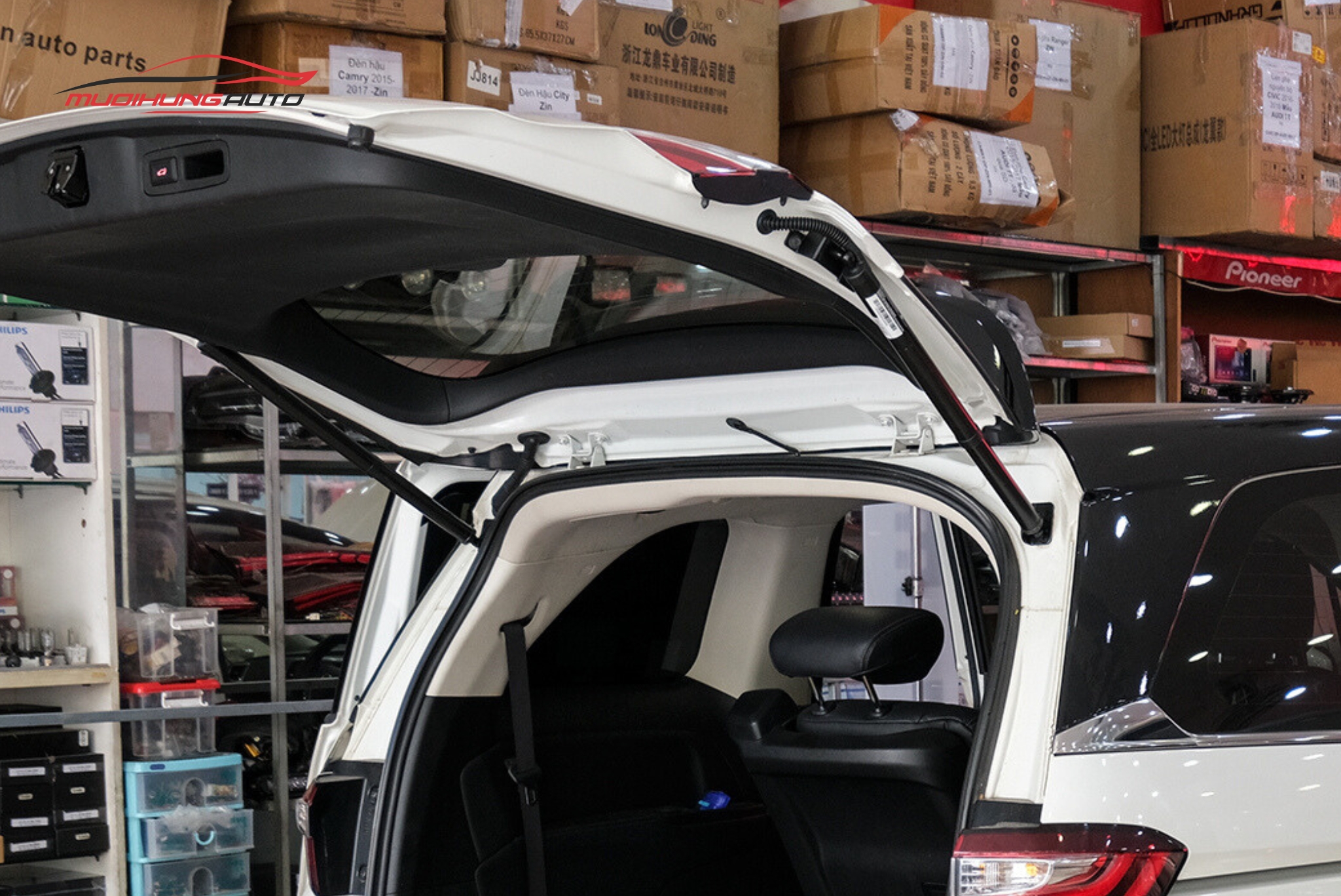 Cốp điện ô tô Honda Odyssey