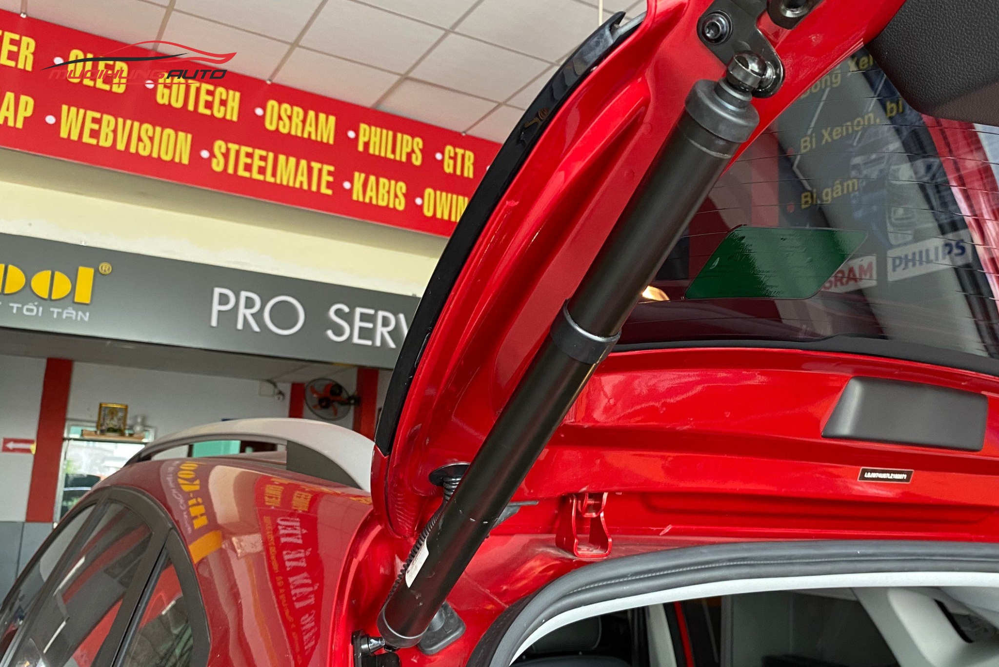 Cốp điện ô tô MG ZS