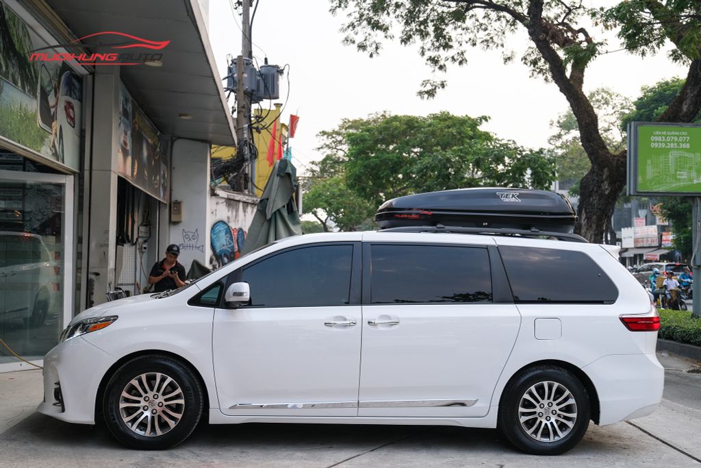 Cốp nóc ô tô Toyota Sienna