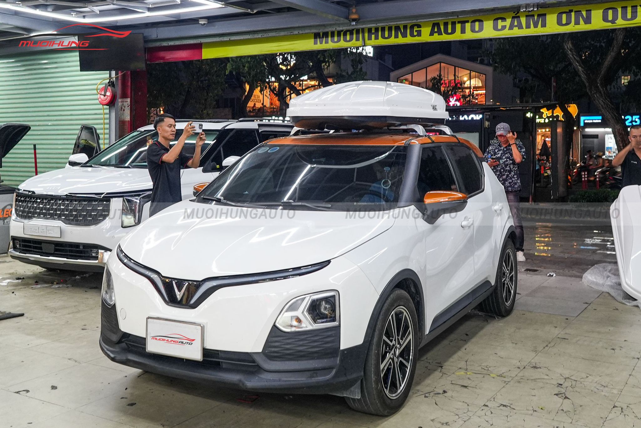 Cốp nóc ô tô Vinfast VF5 2023