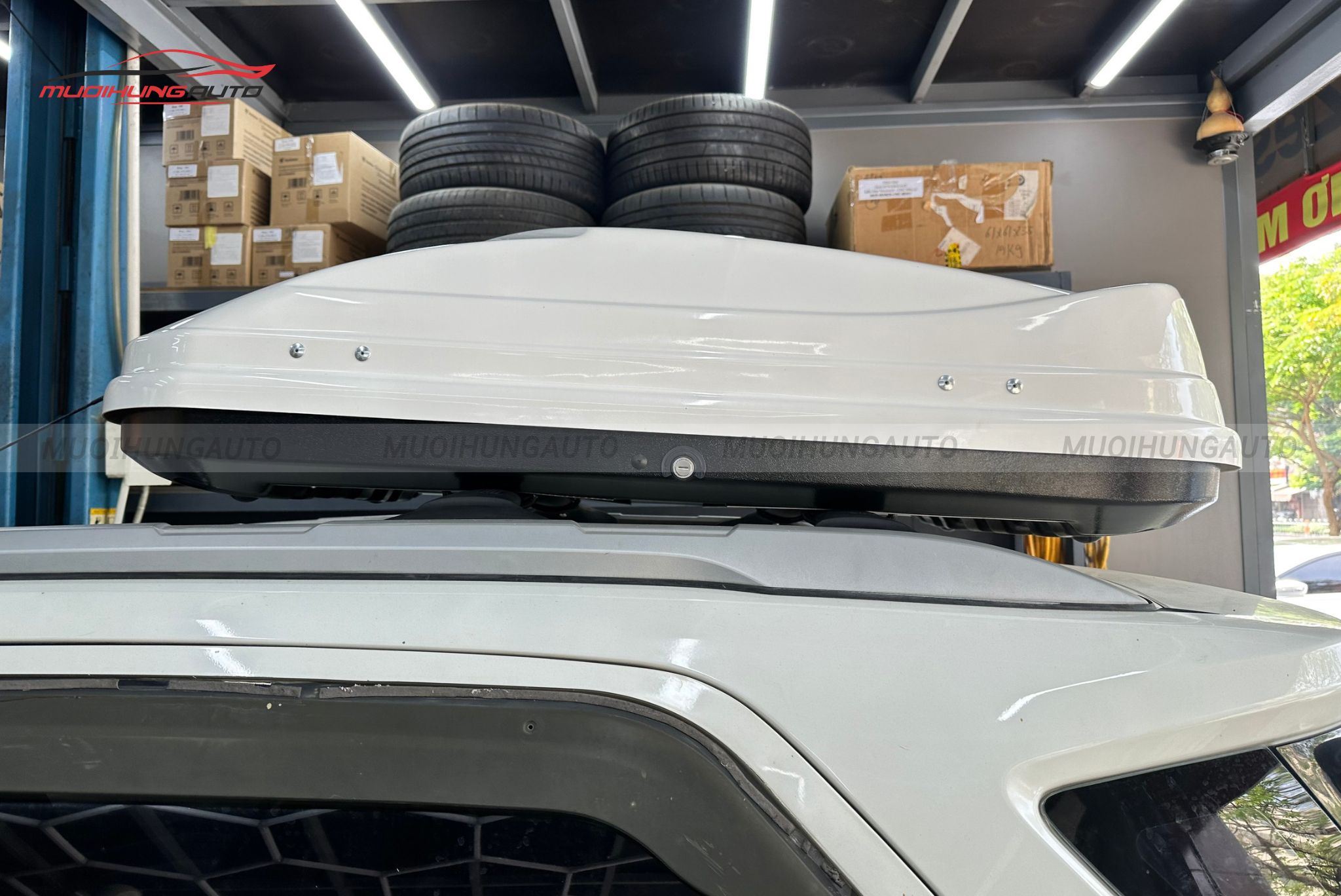 Cốp nóc phi thuyền Ford Ecosport 2015