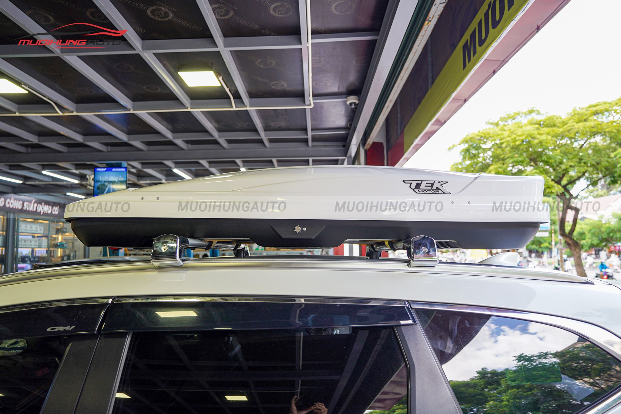 Cốp nóc phi thuyền Honda CRV 2020