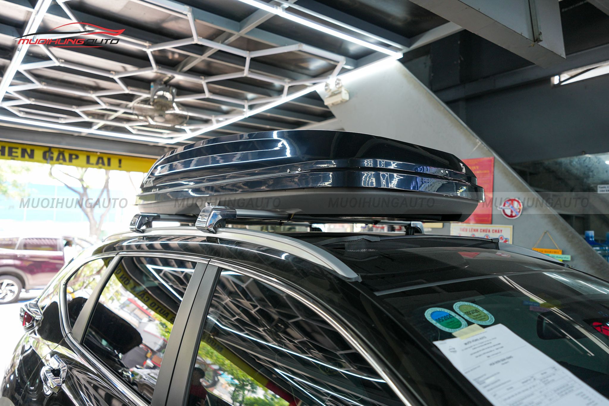 Cốp nóc phi thuyền Honda CRV 2023