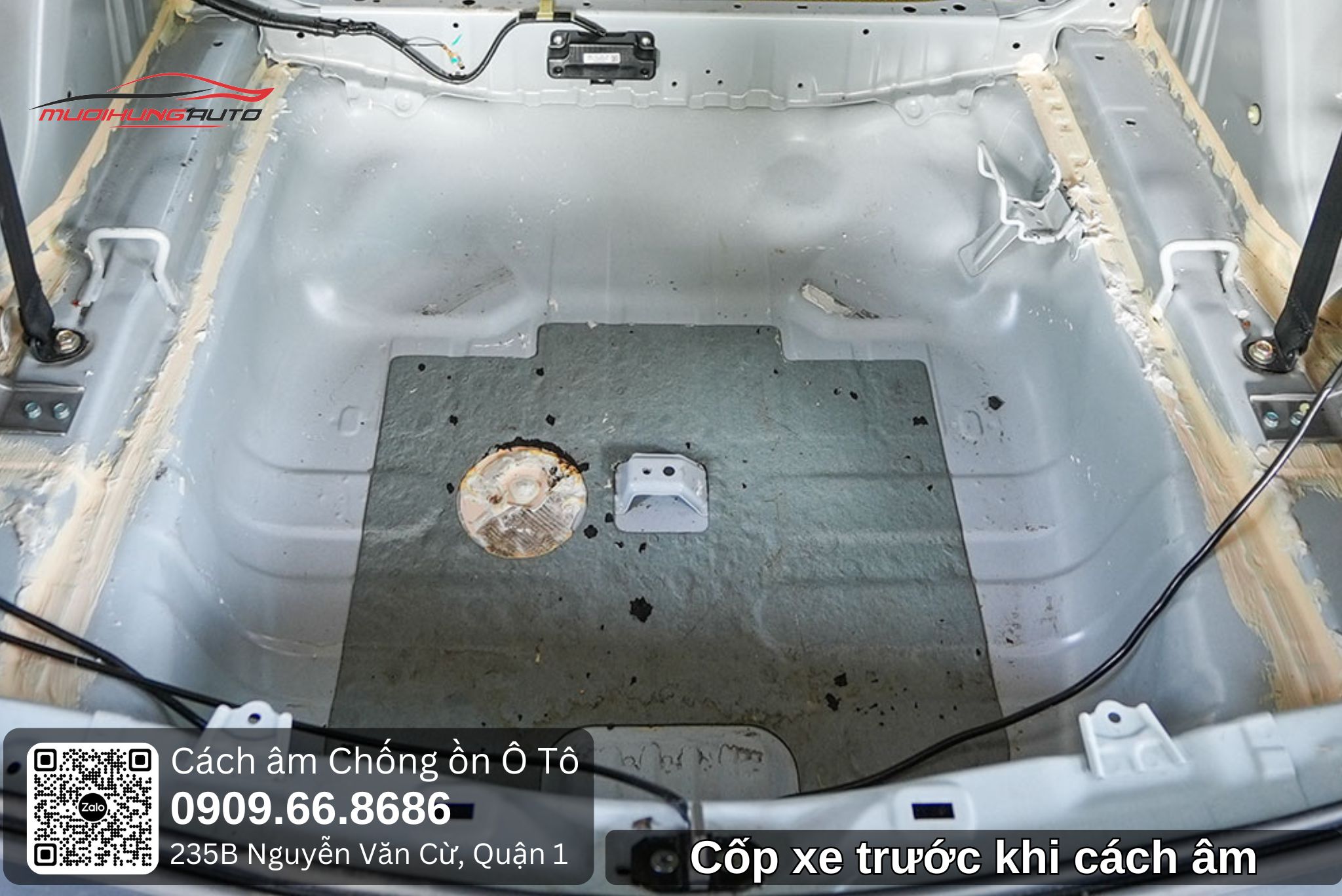 Cốp xe trước khi cách âm
