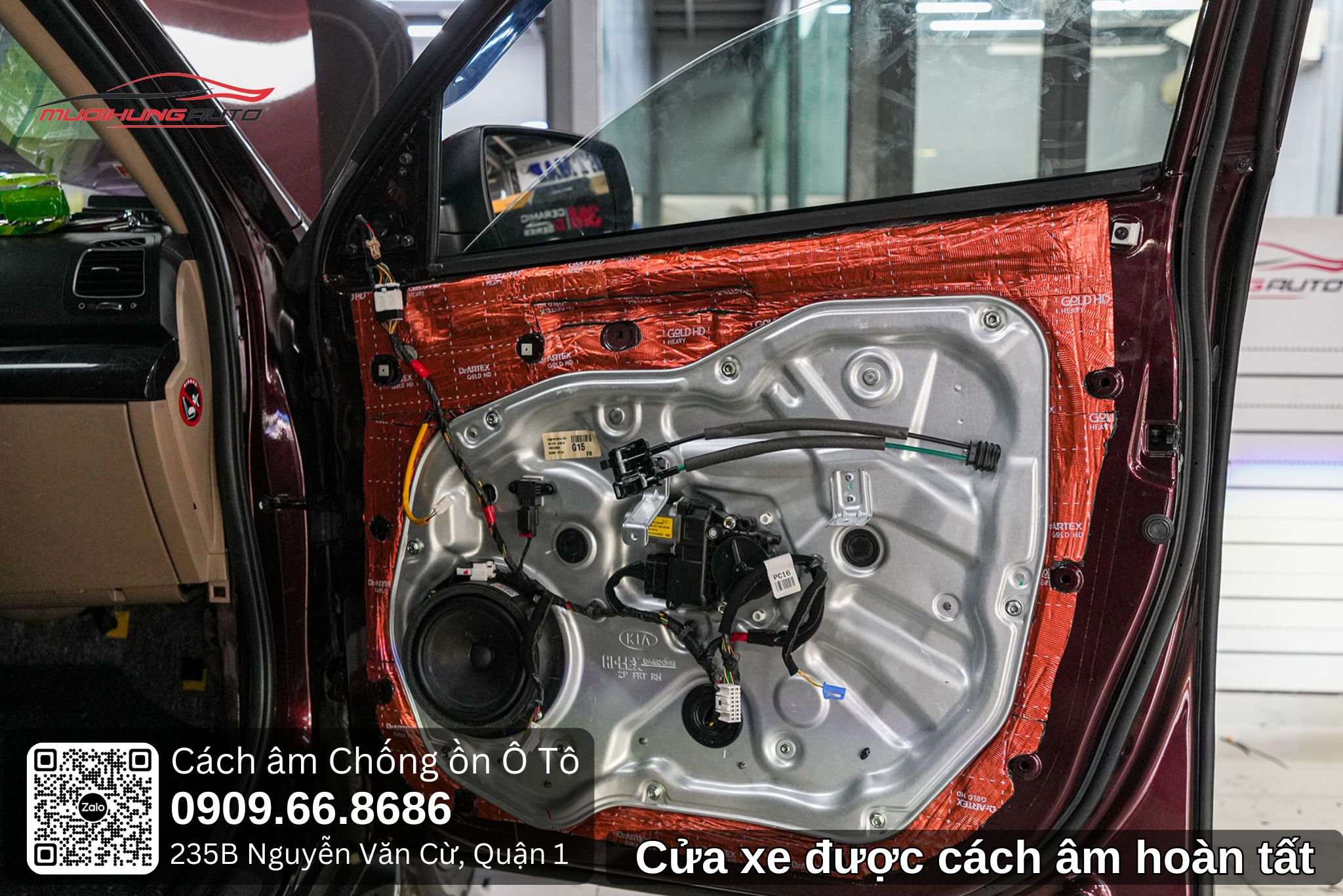 Cửa xe được cách âm hoàn tất