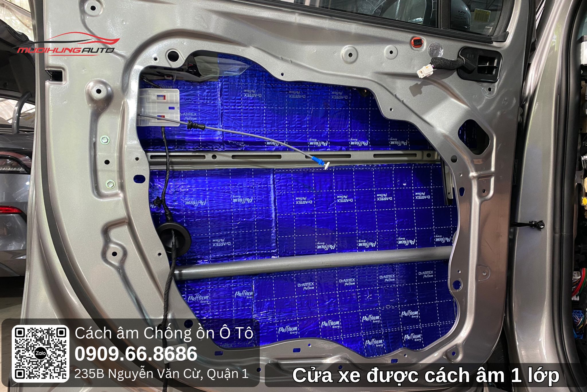 Cửa xe được cách âm một lớp