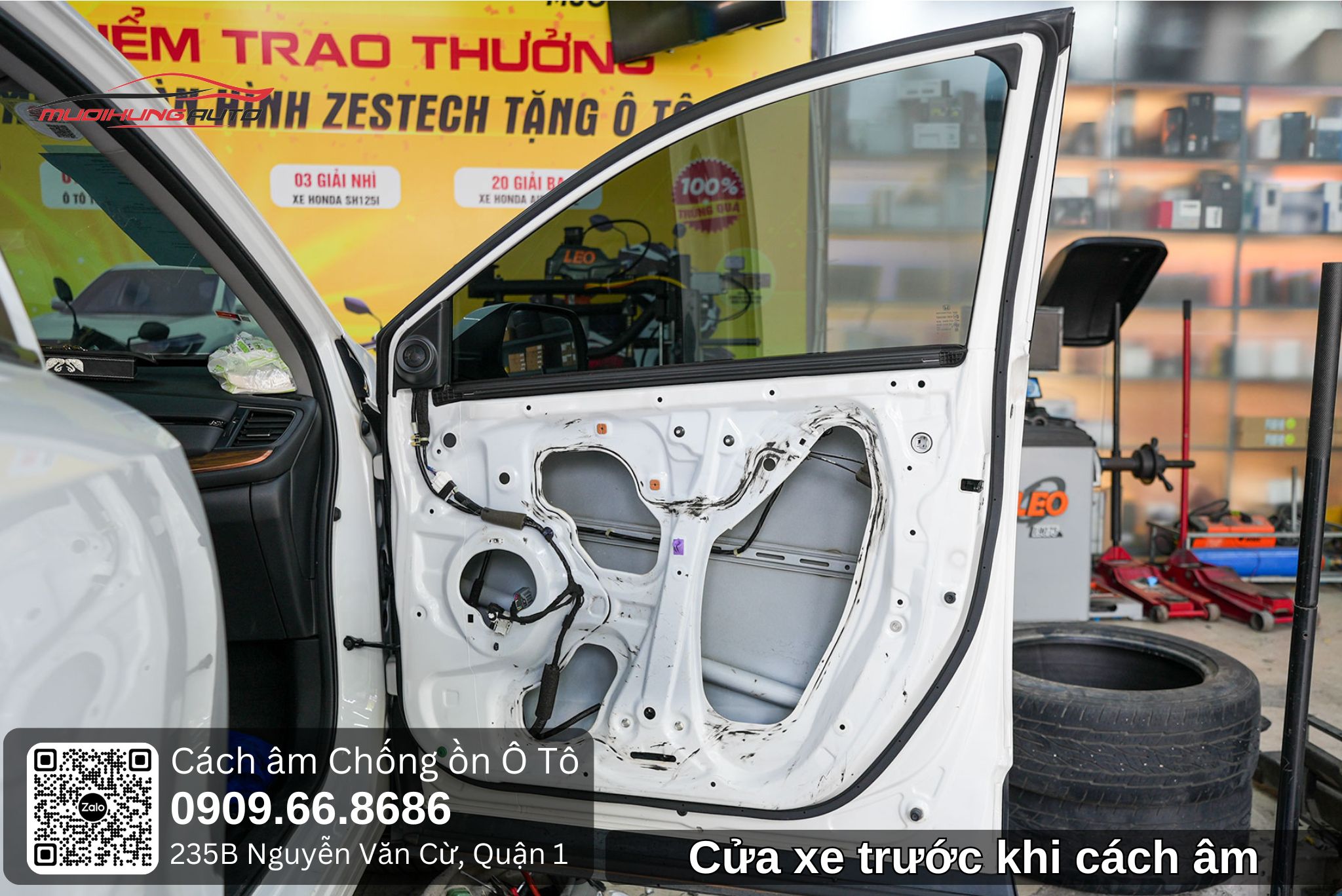 Cửa xe trước khi cách âm