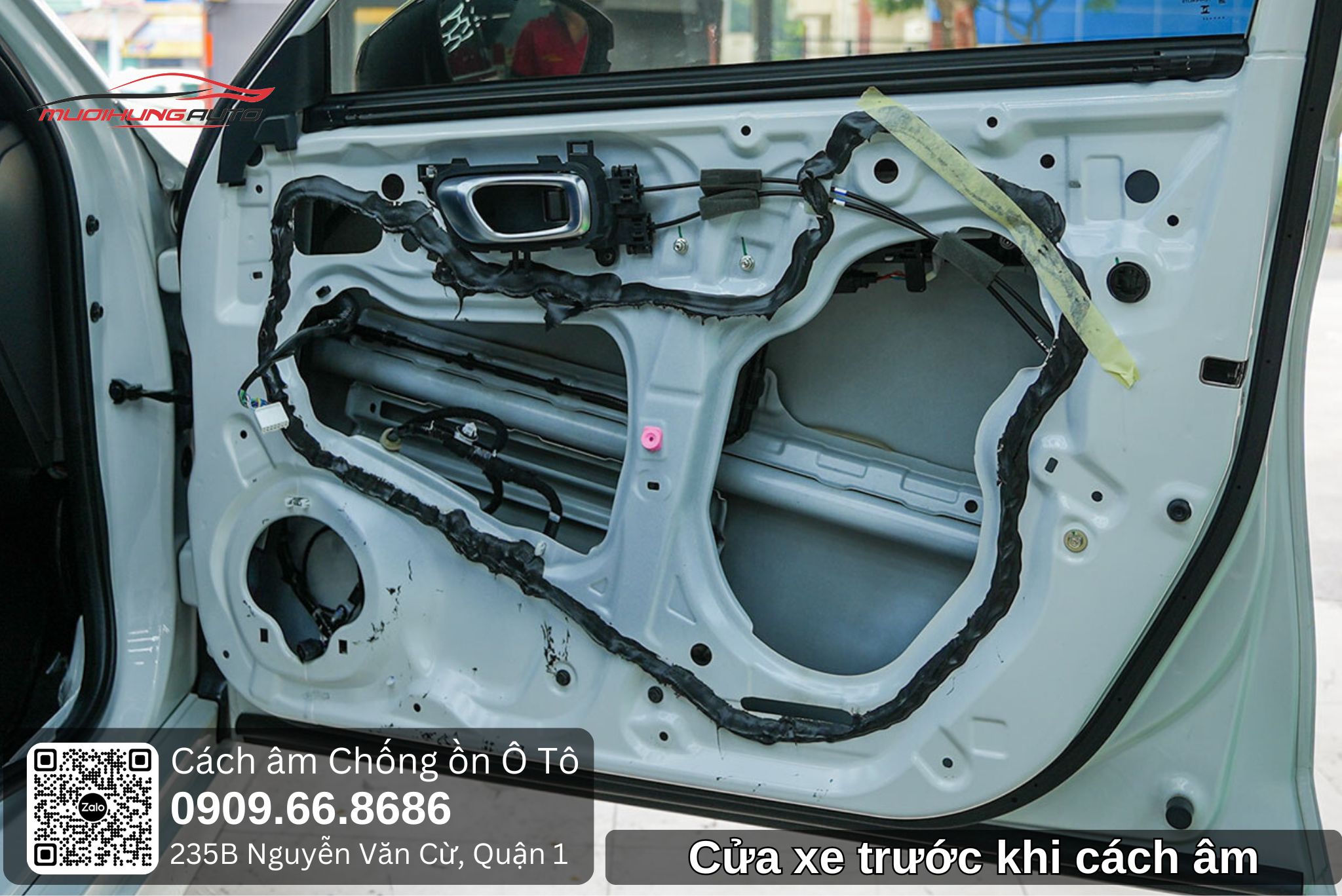 cửa xe trước khi cách âm