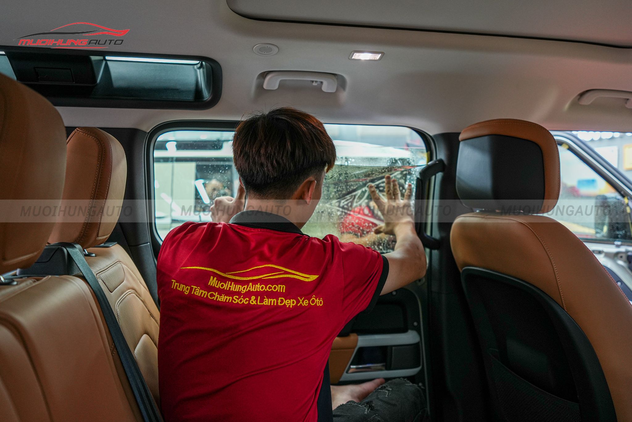 Dán phim cách nhiệt 3M cho ô tô Land Rover Defender 2023